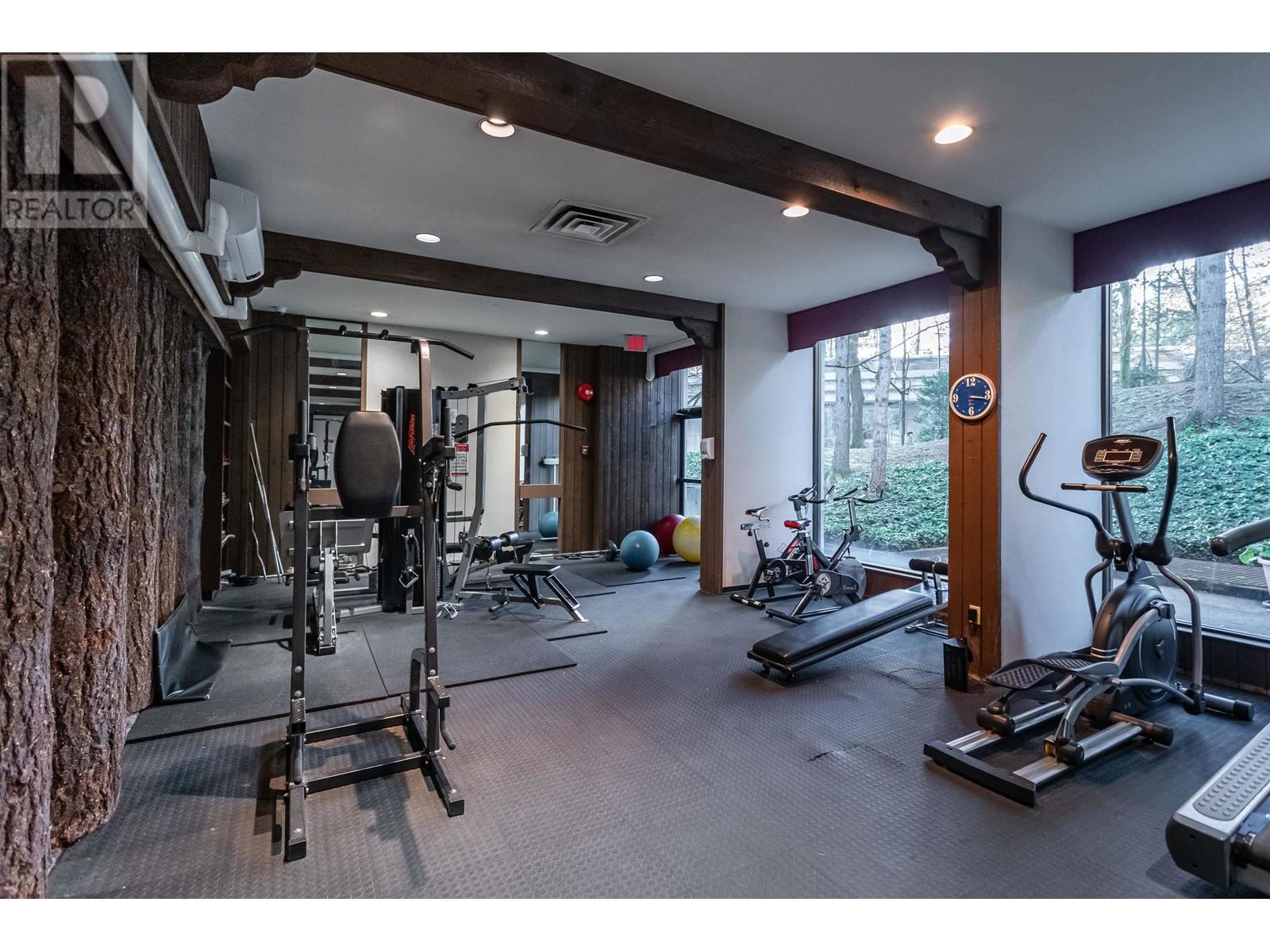 2205 3771 Bartlett Court, Burnaby, British Columbia  V3J 7G8 - Photo 31 - R2962173