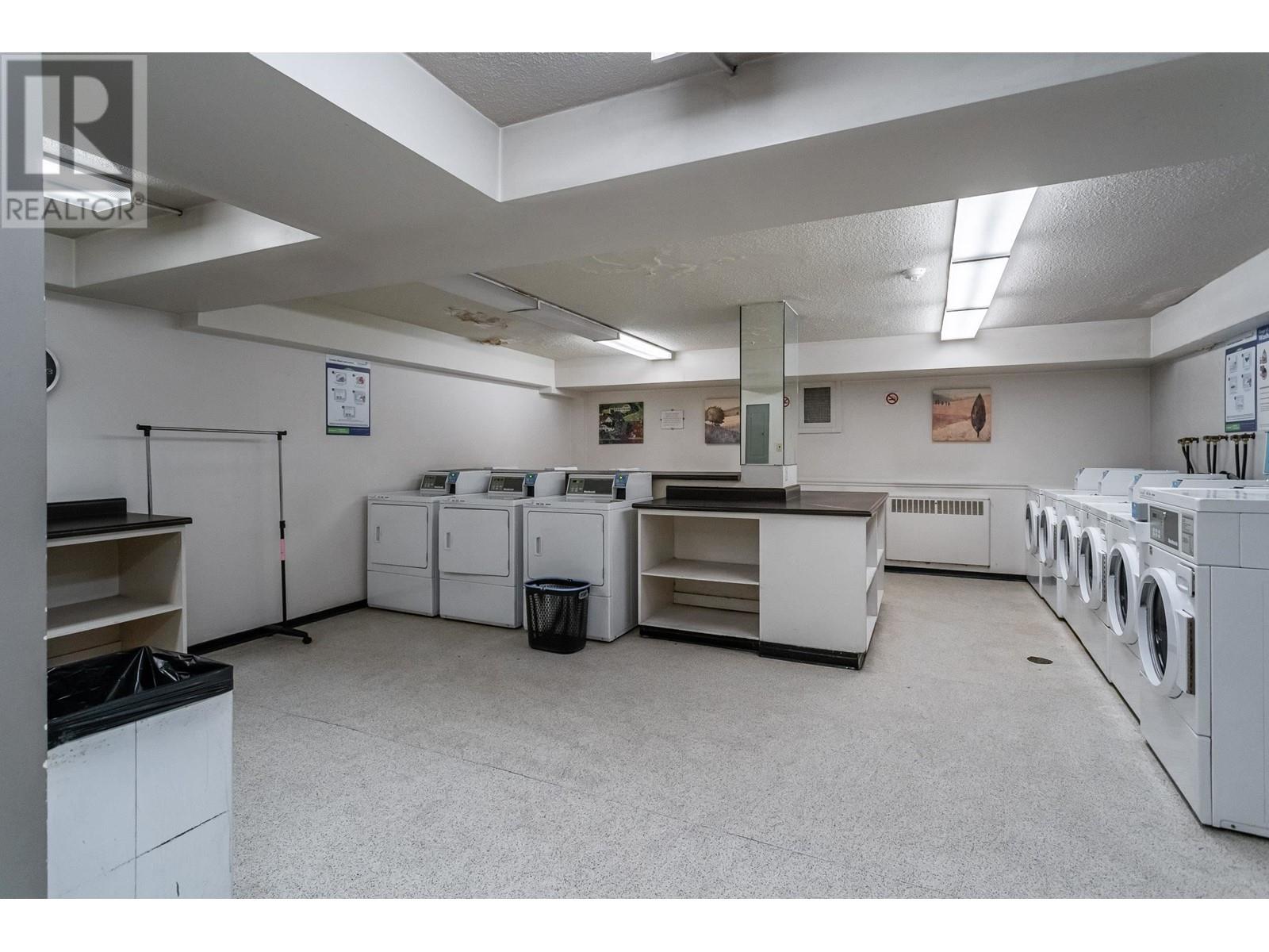 2205 3771 Bartlett Court, Burnaby, British Columbia  V3J 7G8 - Photo 36 - R2962173