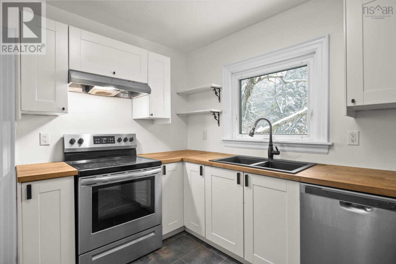 44 Dakin Drive, Halifax, Nova Scotia  B3M 2C9 - Photo 21 - 202502012