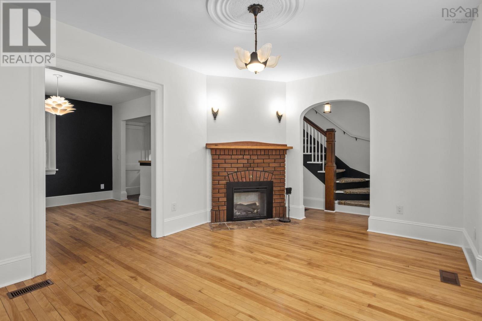 44 Dakin Drive, Halifax, Nova Scotia  B3M 2C9 - Photo 9 - 202502012