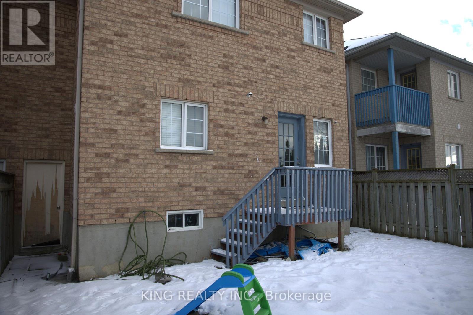 40 Starfish Court, Brampton, Ontario  L6R 2R5 - Photo 33 - W11949397