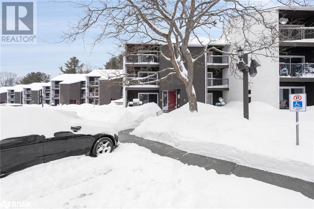 1102 Horseshoe Valley Road W Unit# 220, Barrie, Ontario  L4M 4Y8 - Photo 1 - 40693975