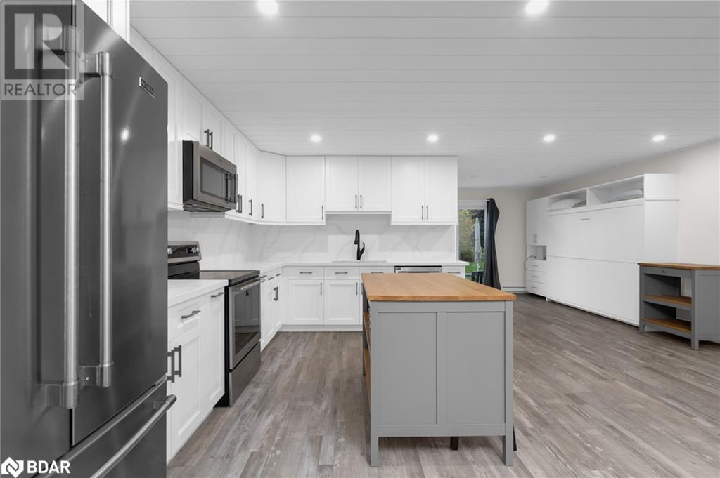 1102 Horseshoe Valley Road W Unit# 220, Barrie, Ontario  L4M 4Y8 - Photo 7 - 40693975