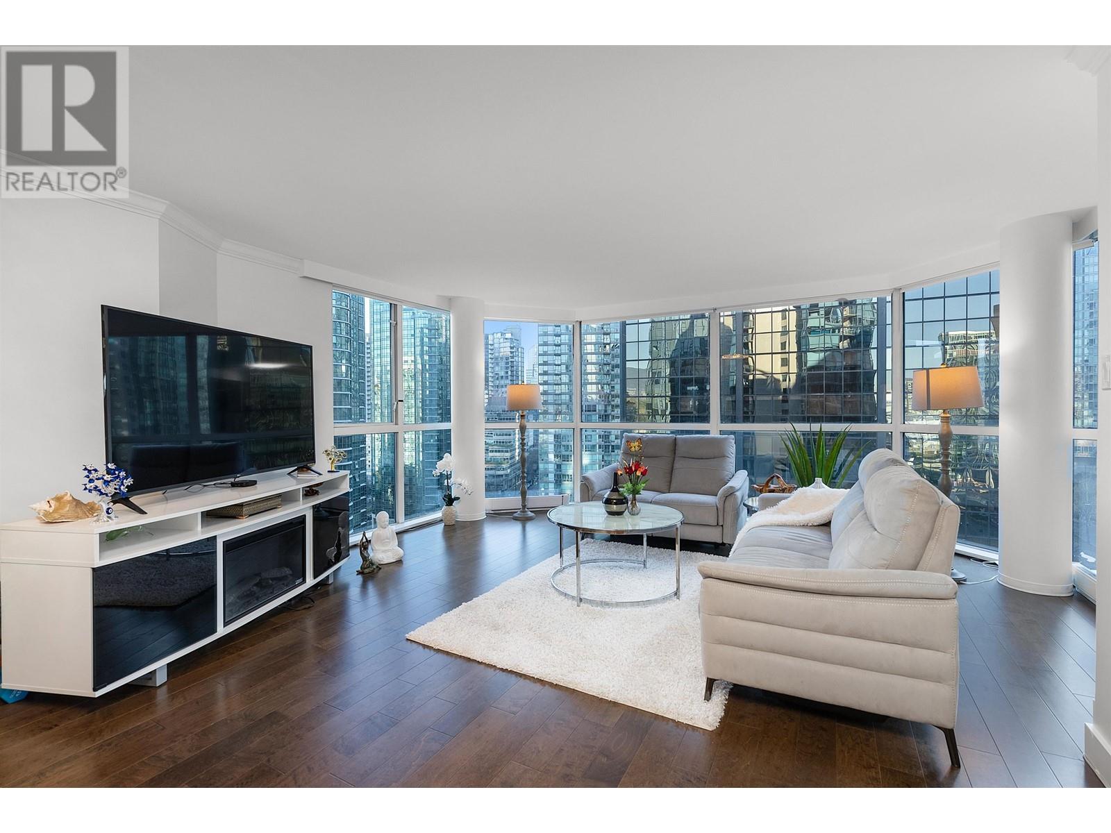 Listing Picture 8 of 37 : 1004 1415 W GEORGIA STREET, Vancouver / 溫哥華 - 魯藝地產 Yvonne Lu Group - MLS Medallion Club Member