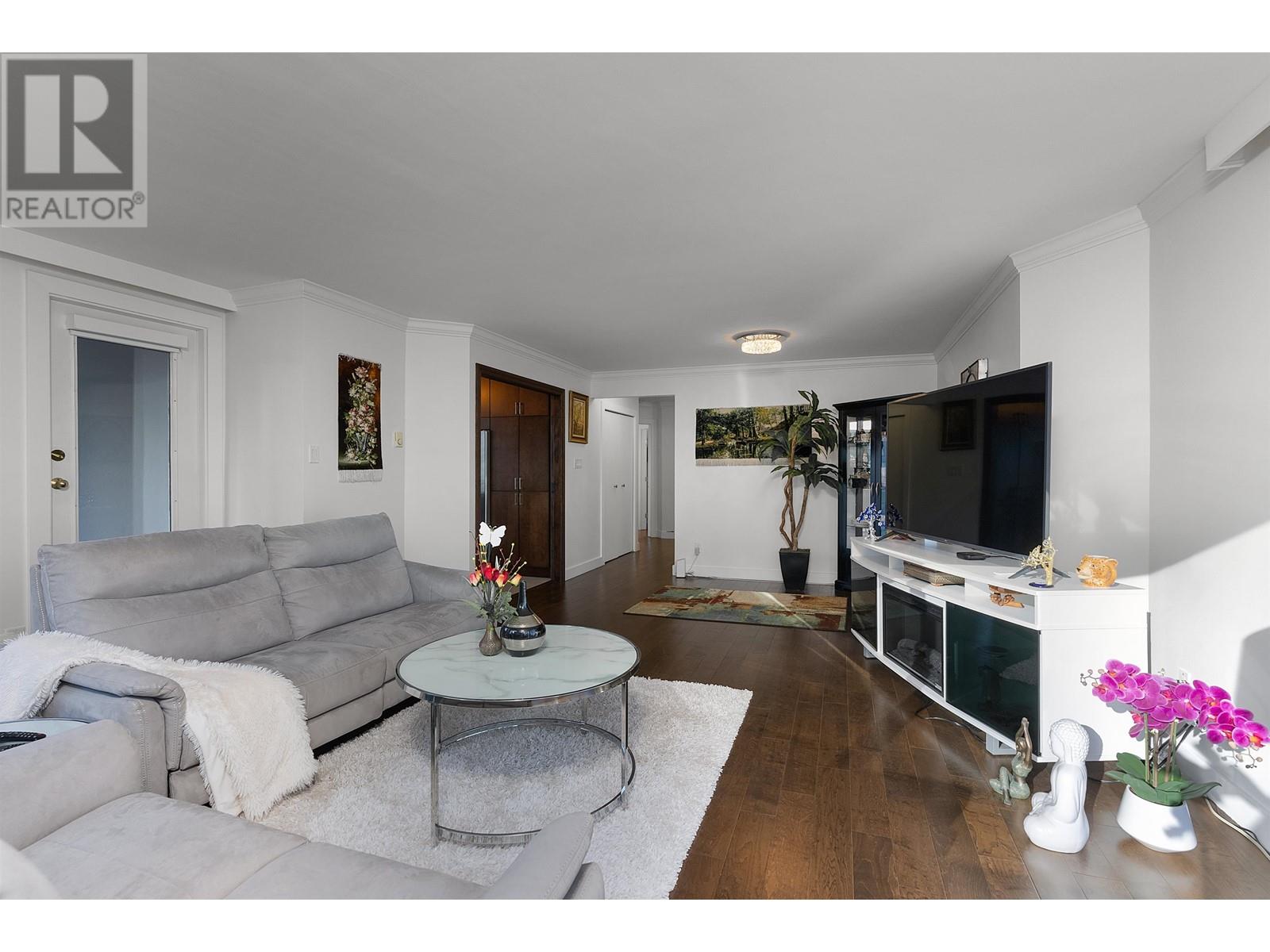 Listing Picture 9 of 37 : 1004 1415 W GEORGIA STREET, Vancouver / 溫哥華 - 魯藝地產 Yvonne Lu Group - MLS Medallion Club Member