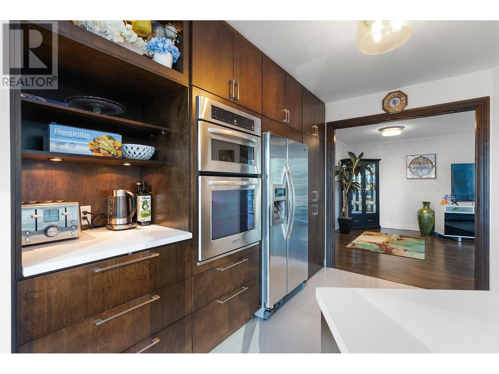 Listing Picture 17 of 37 : 1004 1415 W GEORGIA STREET, Vancouver / 溫哥華 - 魯藝地產 Yvonne Lu Group - MLS Medallion Club Member