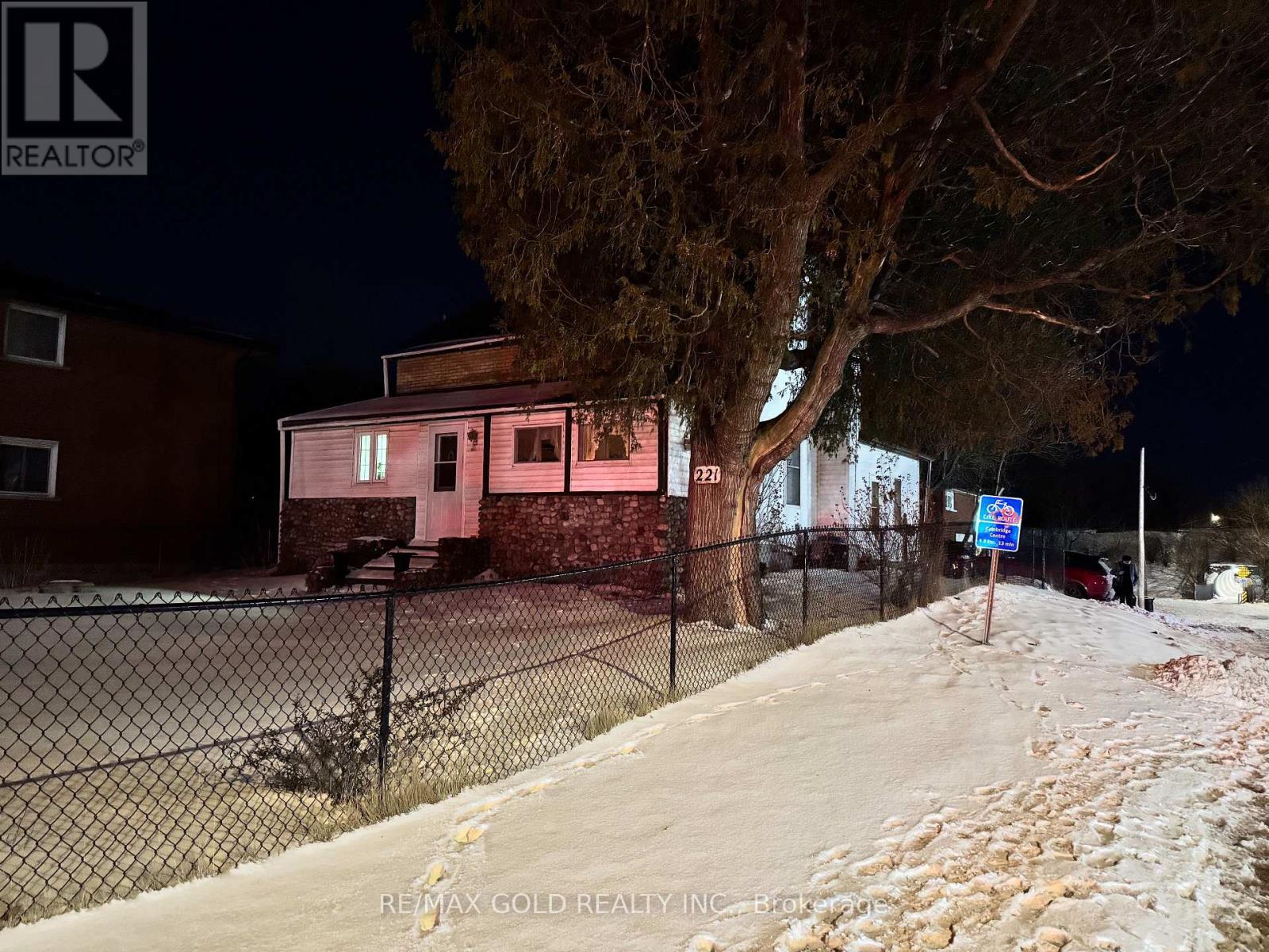 221 Samuelson Street, Cambridge, Ontario  N1R 1K9 - Photo 4 - X11949528