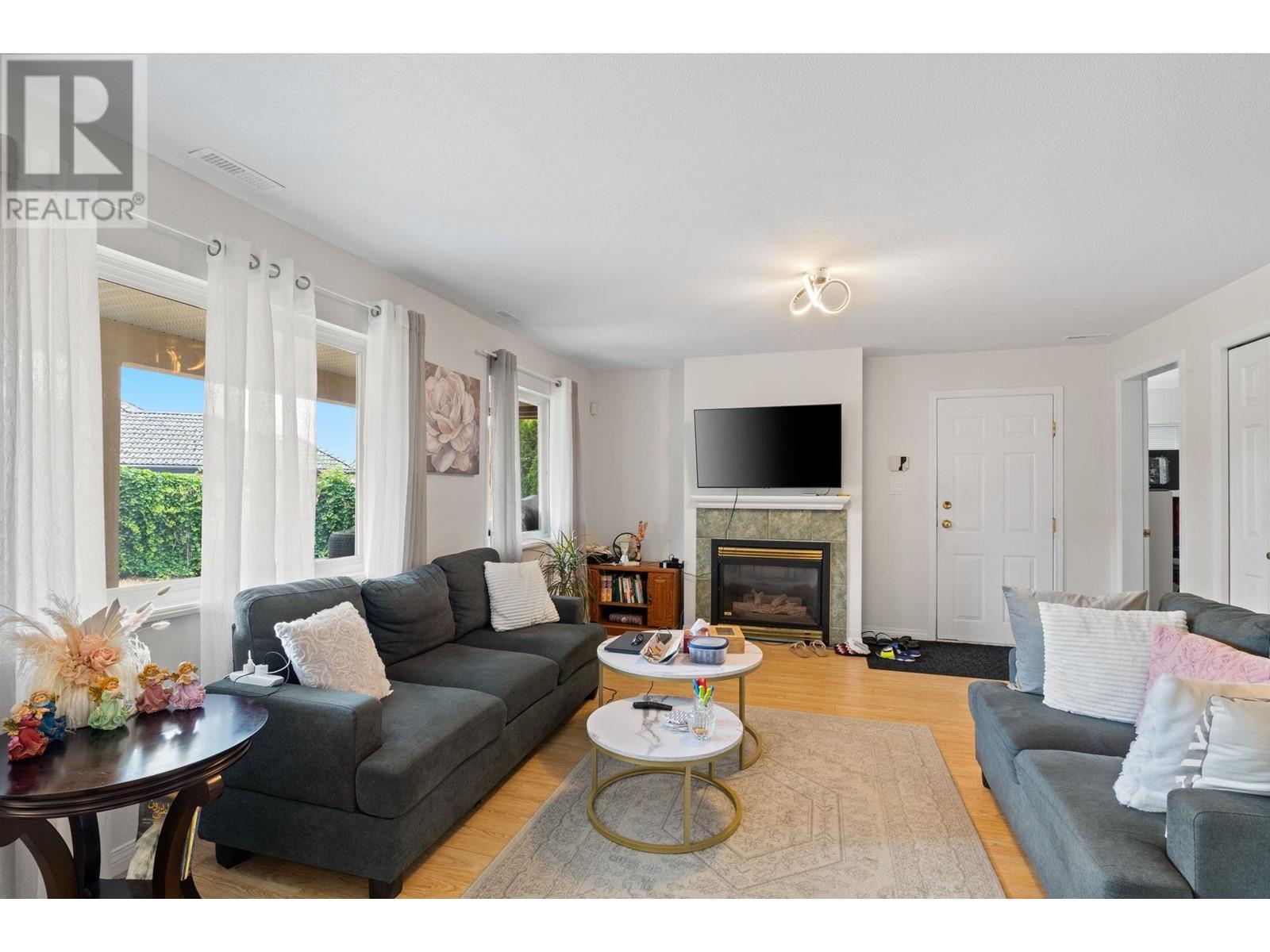 1569 Pinetree Way, Coquitlam, British Columbia  V3E 3B5 - Photo 32 - R2962167