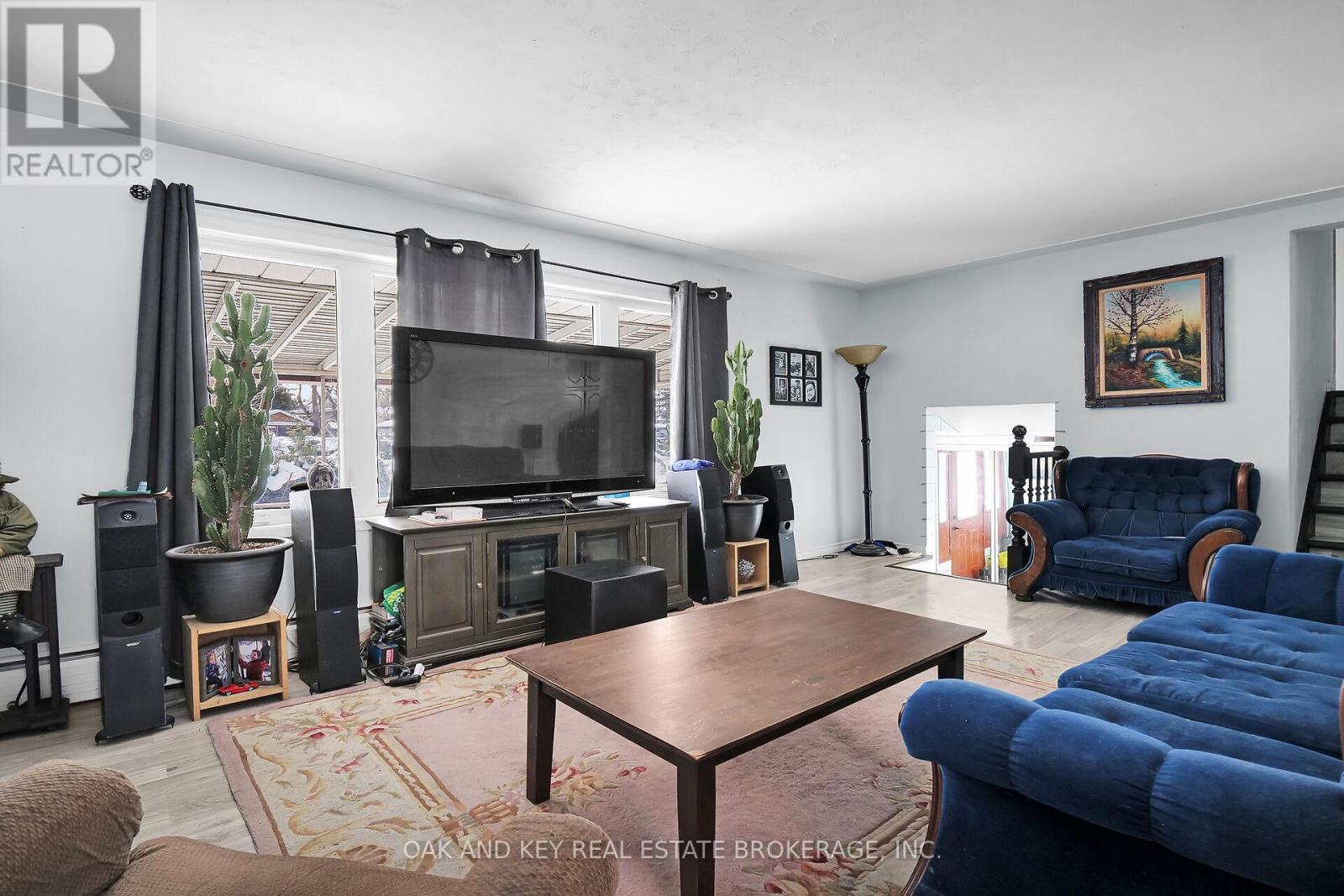 Property at 374 WESTLAKE STREET image 4