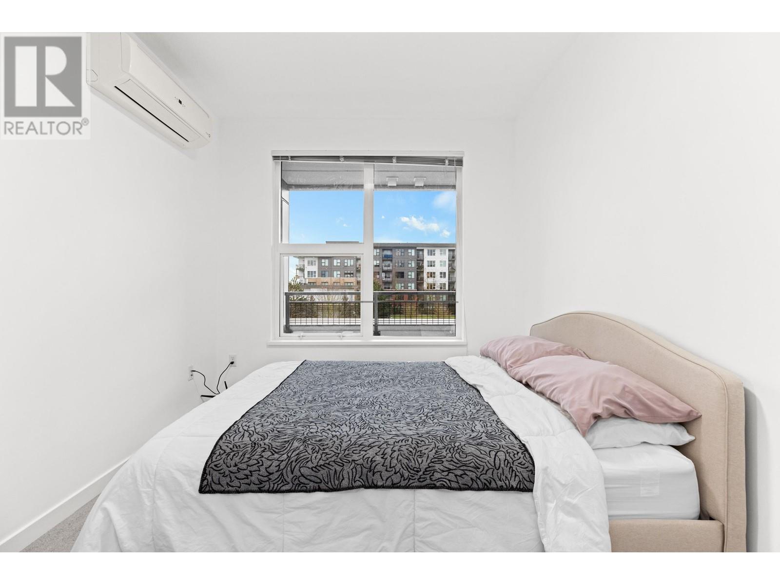 Listing Picture 13 of 37 : 322 9366 TOMICKI AVENUE, Richmond / 烈治文 - 魯藝地產 Yvonne Lu Group - MLS Medallion Club Member