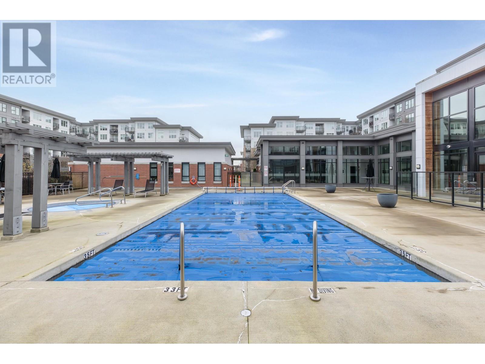 Listing Picture 26 of 37 : 322 9366 TOMICKI AVENUE, Richmond / 烈治文 - 魯藝地產 Yvonne Lu Group - MLS Medallion Club Member