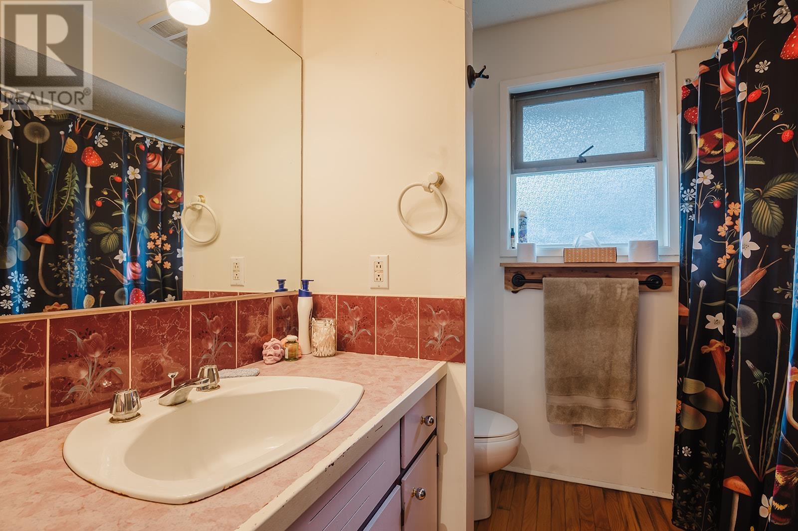 5220 Claydon Road, Garden Bay, British Columbia  V0N 1S1 - Photo 17 - R2962209