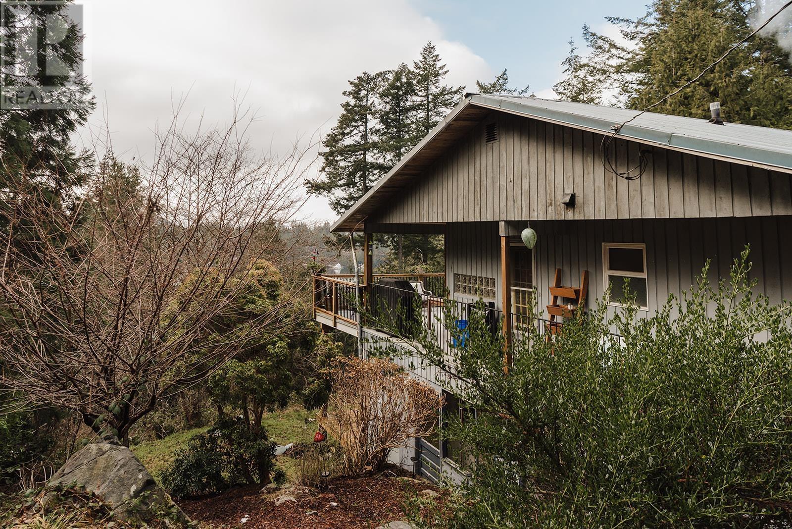 5220 Claydon Road, Garden Bay, British Columbia  V0N 1S1 - Photo 33 - R2962209