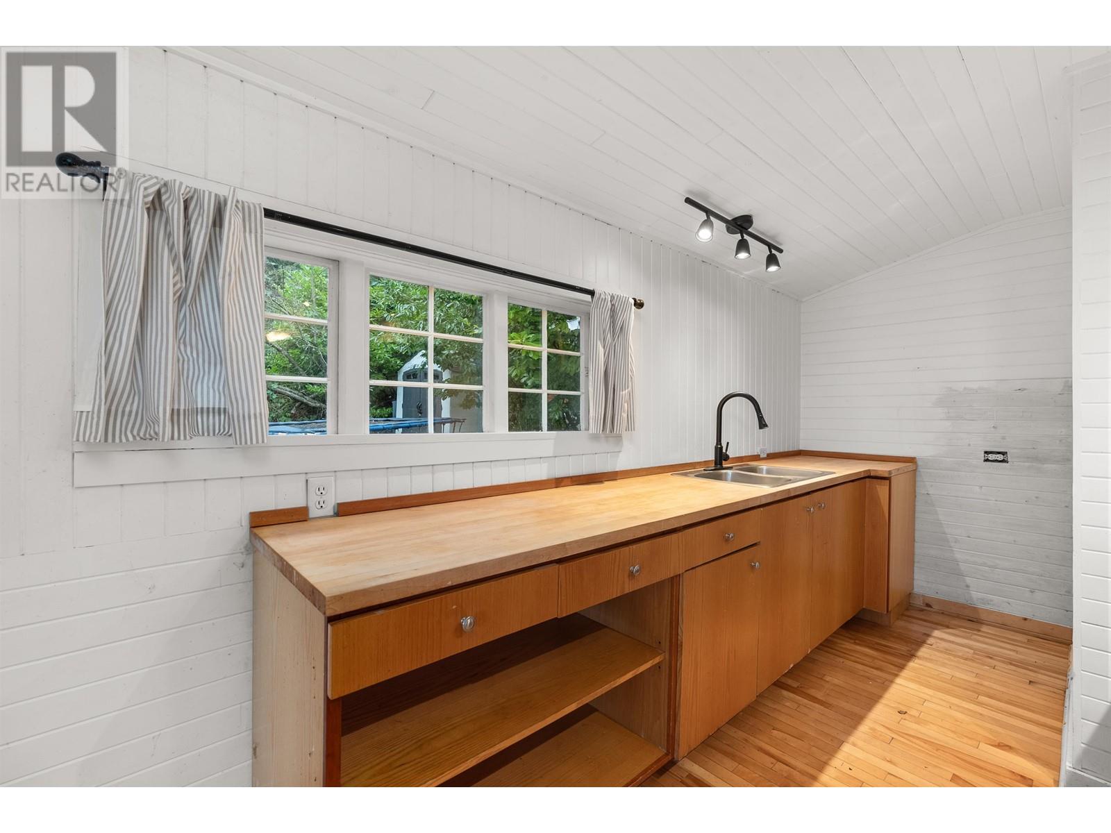 5802 Eagle Island, West Vancouver, British Columbia  V7W 1V5 - Photo 30 - R2959393