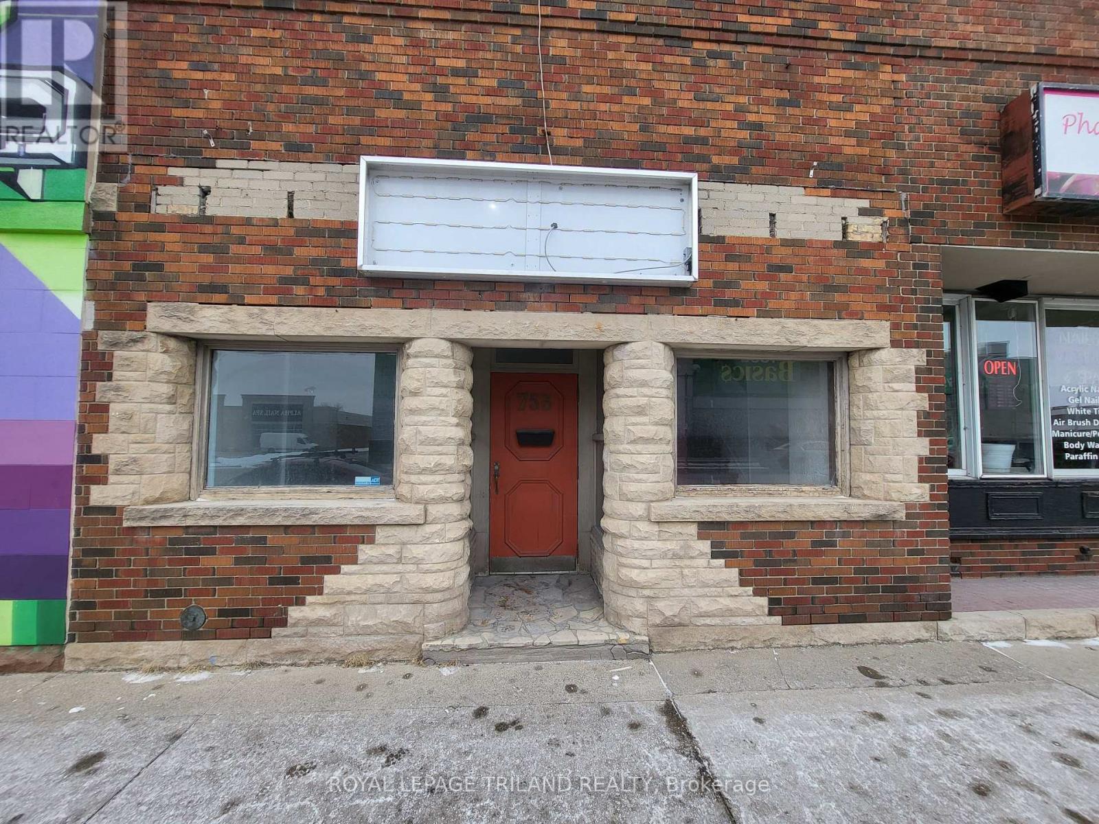 753 TALBOT STREET N, St. Thomas, Ontario