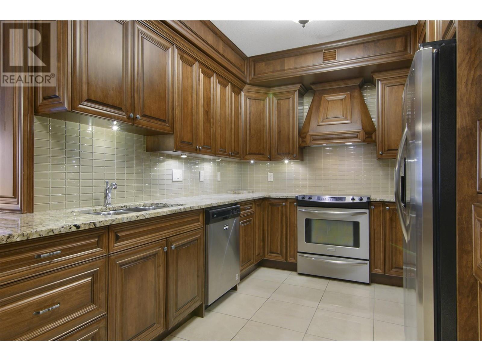 1088 Sunset Drive Unit# 119, Kelowna, British Columbia  V1Y 9W1 - Photo 14 - 10333642