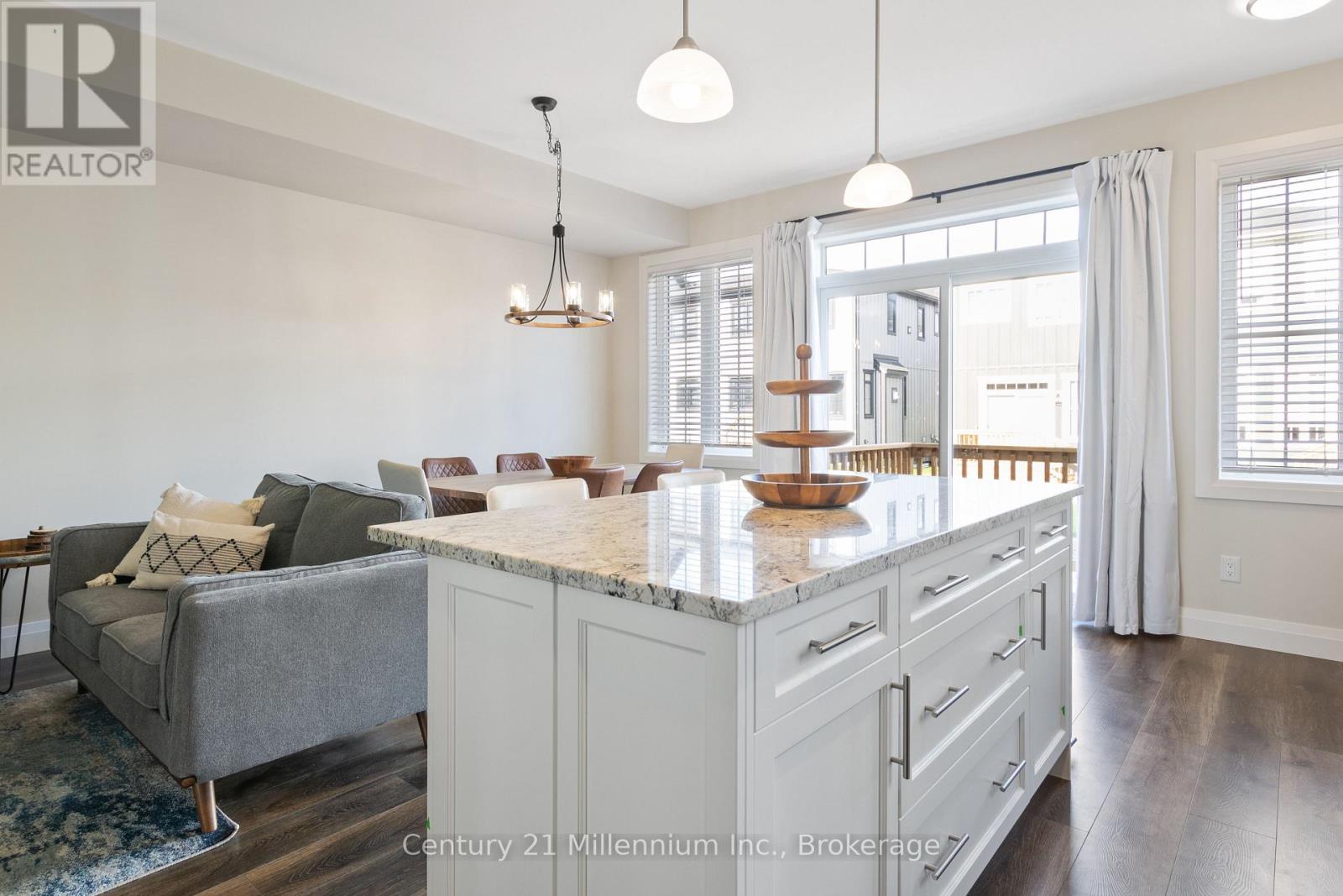 126 Courtland Street, Blue Mountains, Ontario  L9Y 5L8 - Photo 9 - X11949707