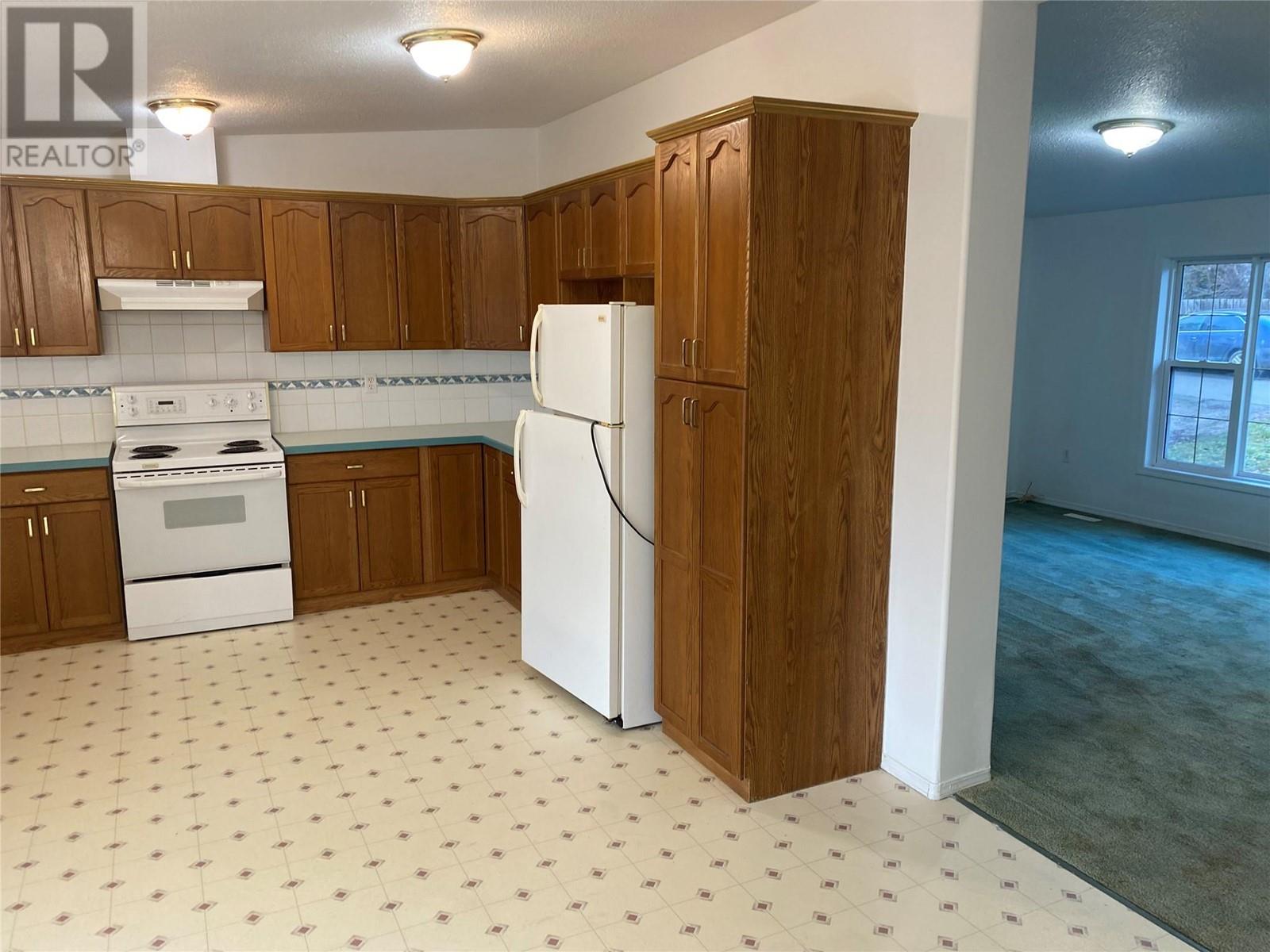 601 7th Avenue S, Creston, British Columbia V0B 1G3 - Photo 19 - 10334011