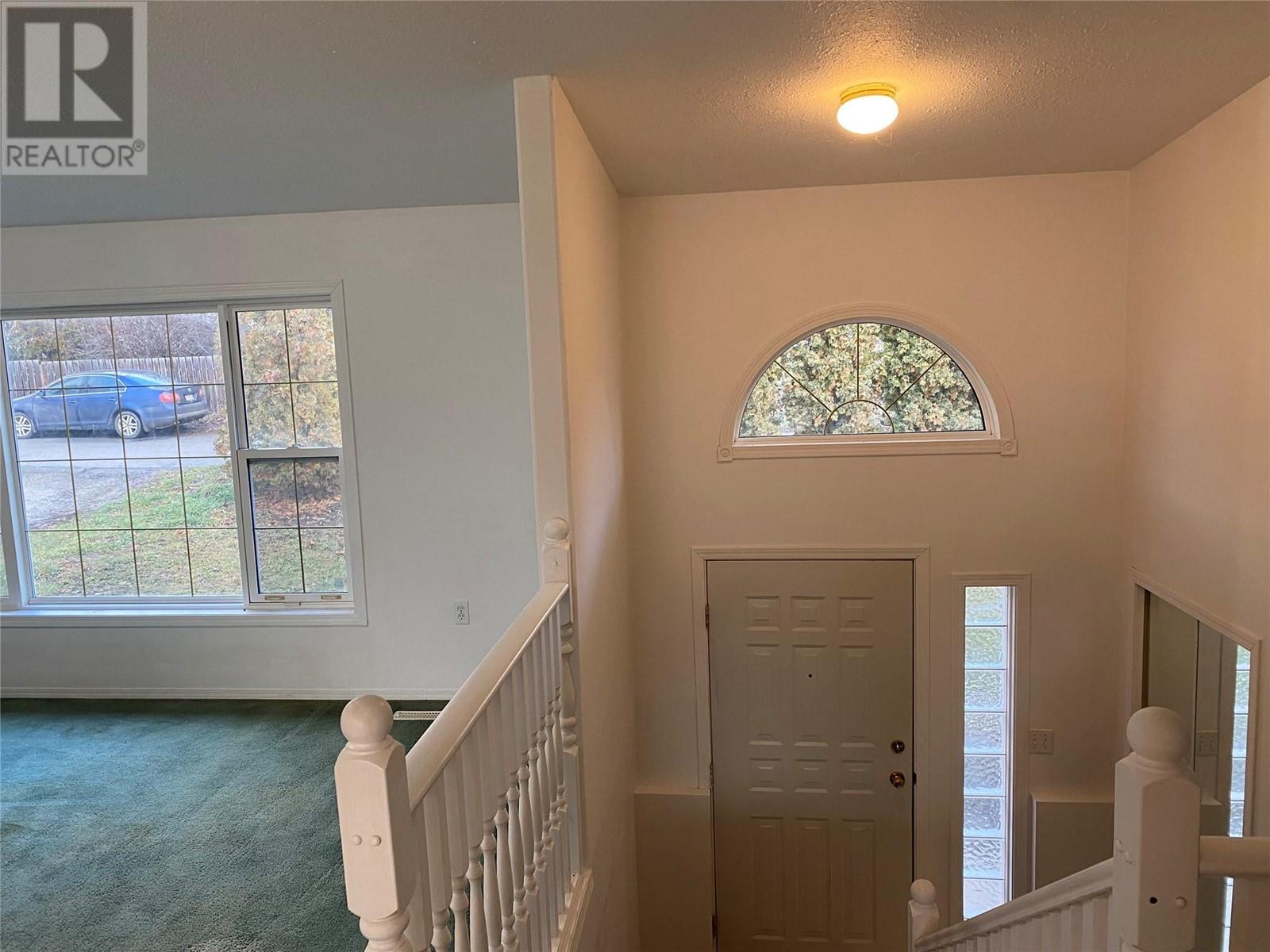 601 7th Avenue S, Creston, British Columbia V0B 1G3 - Photo 15 - 10334011