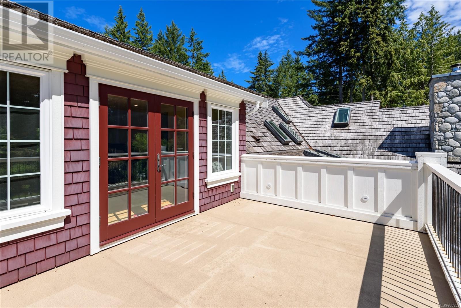 7679 Victor Lane, Fanny Bay, British Columbia  V0R 1W0 - Photo 20 - 985953
