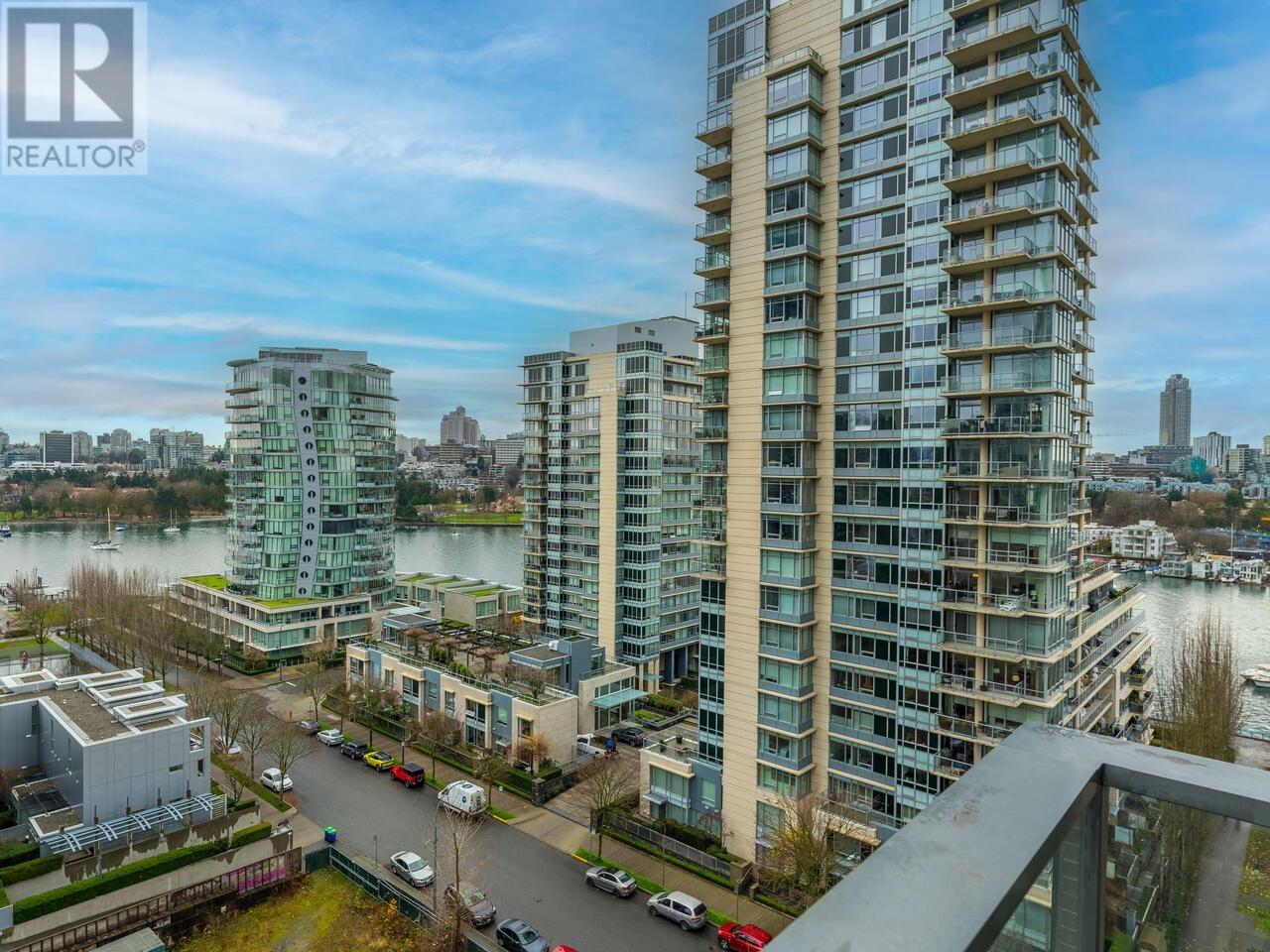 Listing Picture 11 of 25 : 1201 455 BEACH CRESCENT, Vancouver / 溫哥華 - 魯藝地產 Yvonne Lu Group - MLS Medallion Club Member