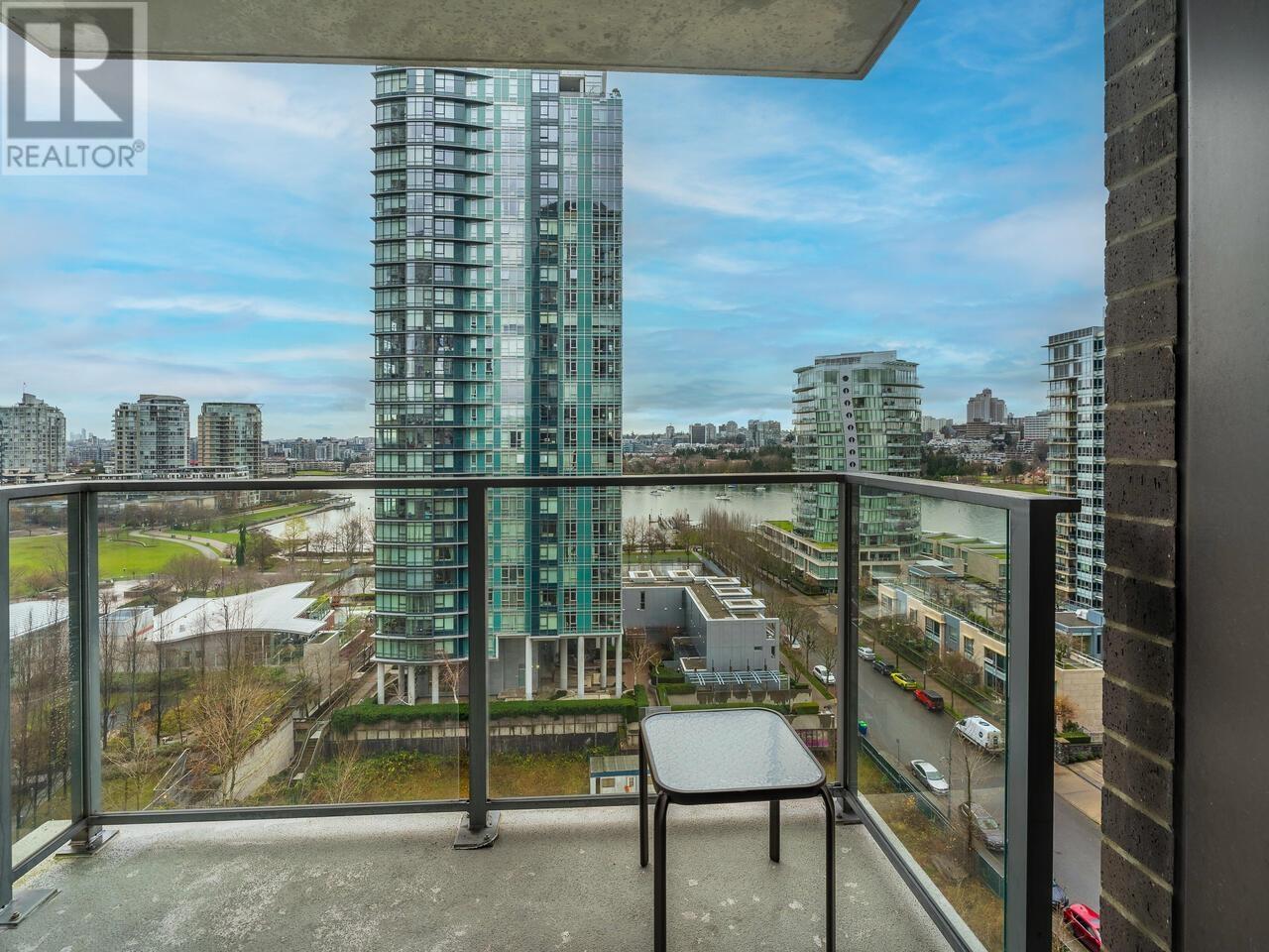 Listing Picture 13 of 25 : 1201 455 BEACH CRESCENT, Vancouver / 溫哥華 - 魯藝地產 Yvonne Lu Group - MLS Medallion Club Member