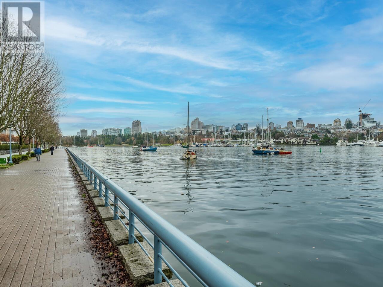 Listing Picture 18 of 25 : 1201 455 BEACH CRESCENT, Vancouver / 溫哥華 - 魯藝地產 Yvonne Lu Group - MLS Medallion Club Member