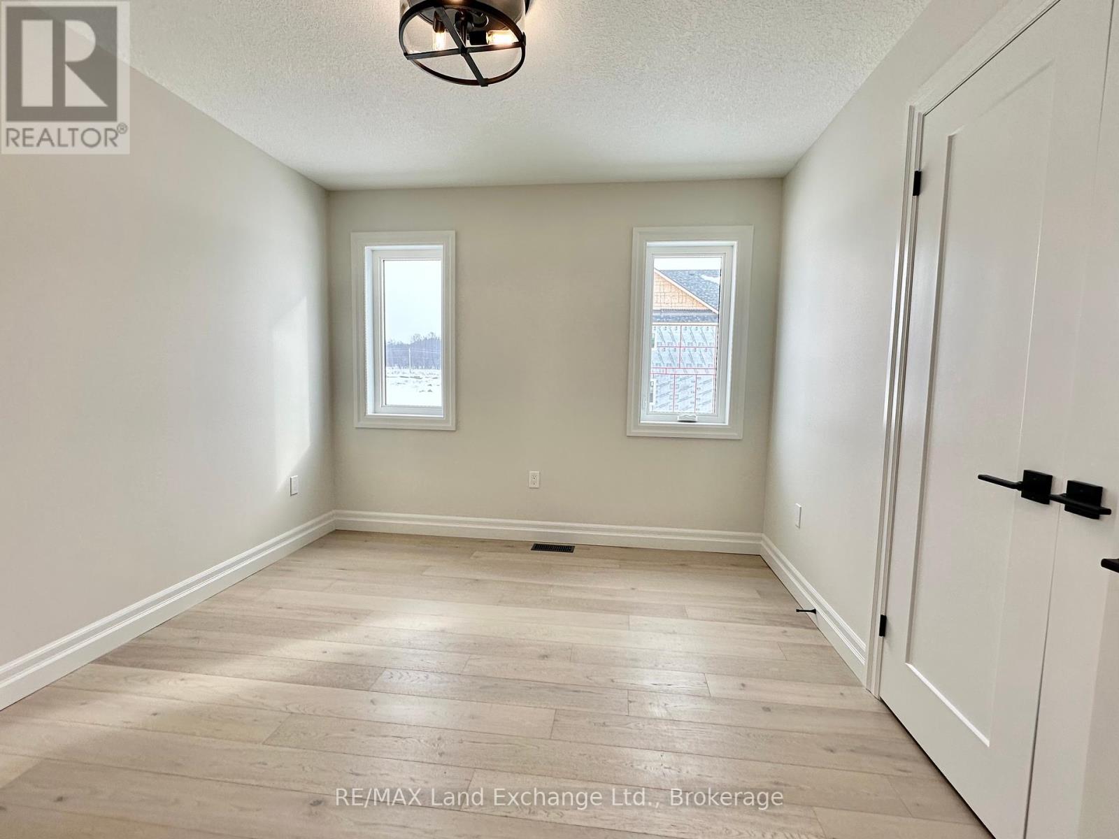 99 Inverness Street N, Kincardine, Ontario  N2Z 1J4 - Photo 22 - X11949831