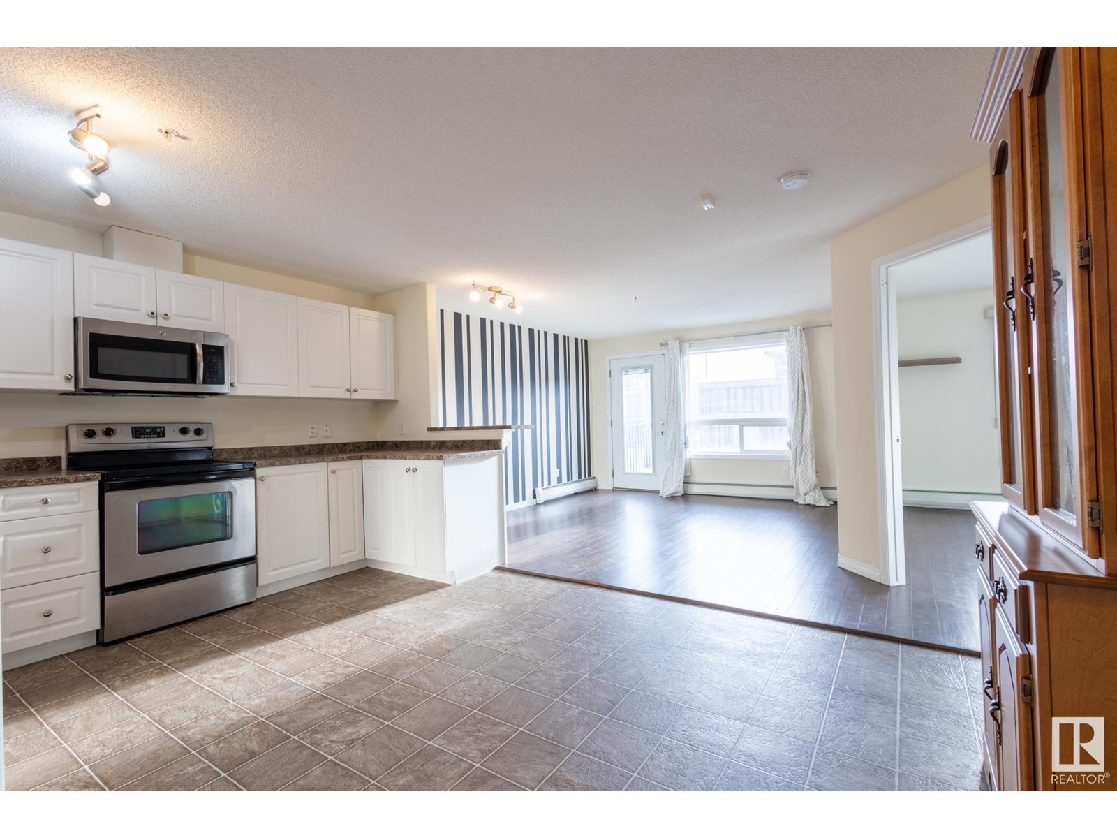 Property at #1111 7339 SOUTH TERWILLEGAR DR NW image 1