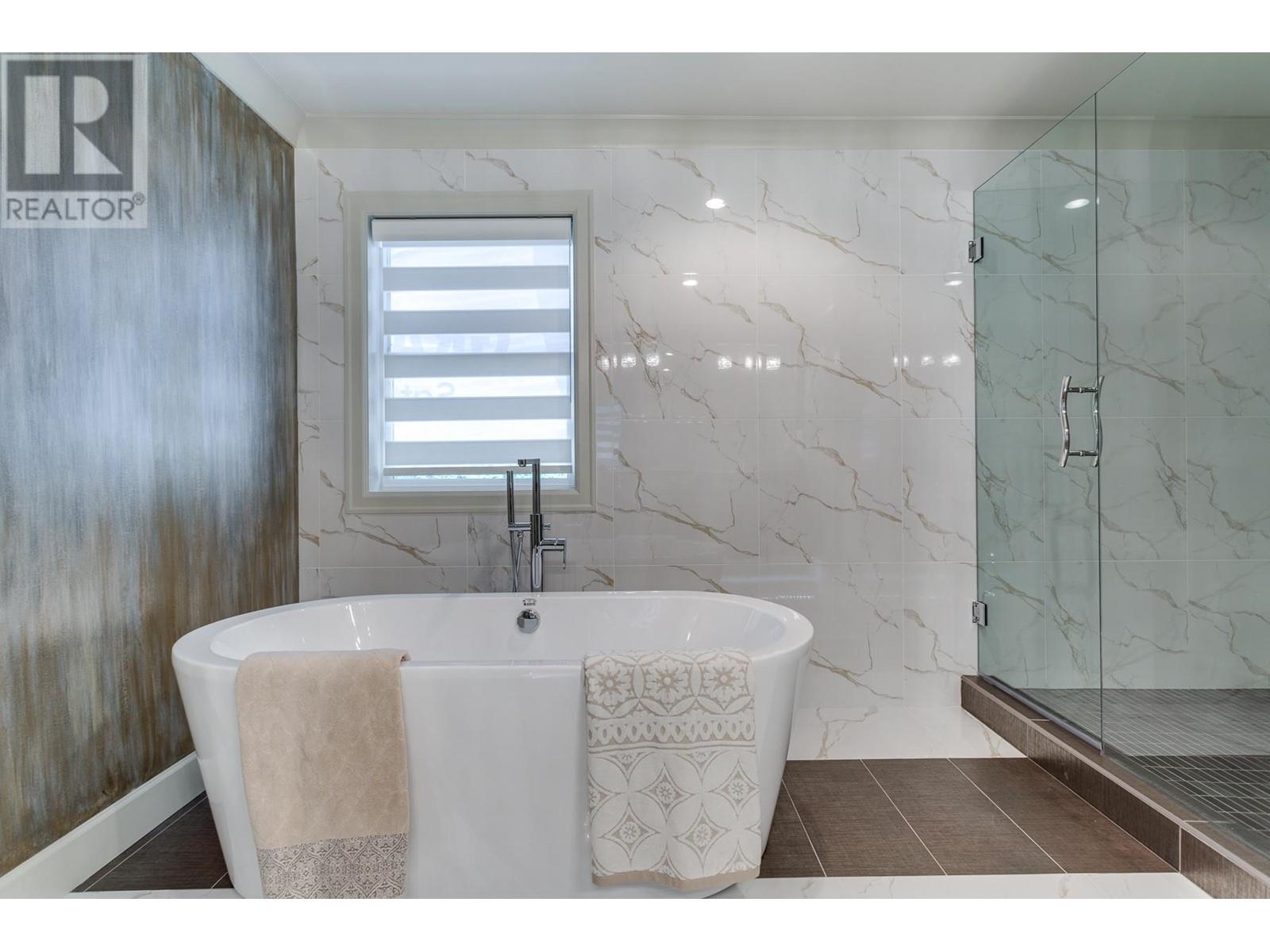 24472 Jenewein Drive, Maple Ridge, British Columbia  V0V 0V0 - Photo 21 - R2962140