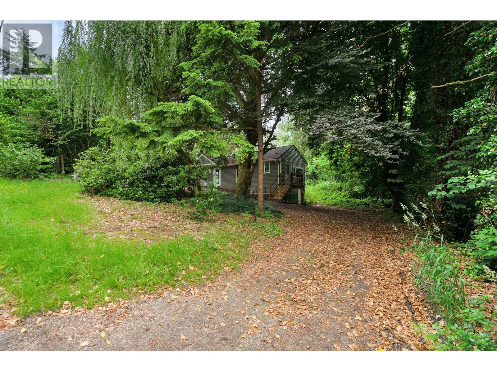 24742 100 Avenue, Maple Ridge, British Columbia  V2W 1J8 - Photo 4 - R2962219