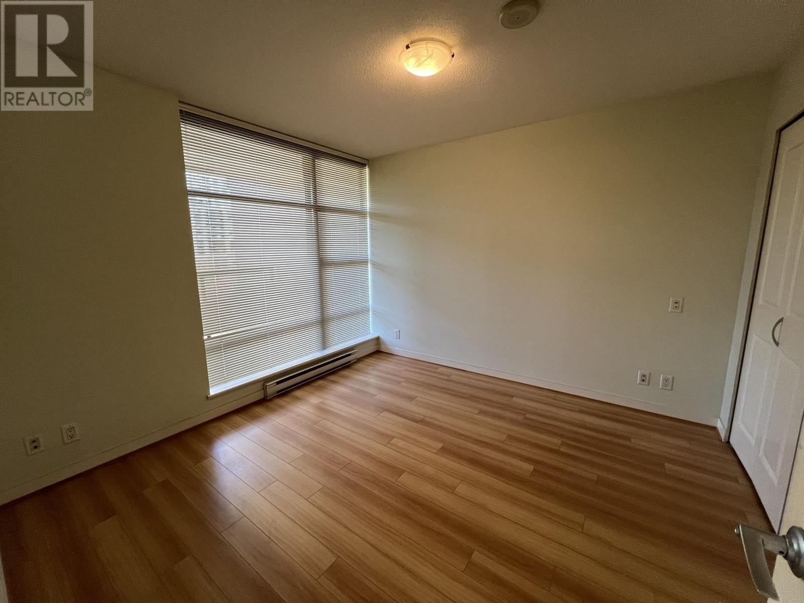 Property at 601 5380 OBEN STREET image 2