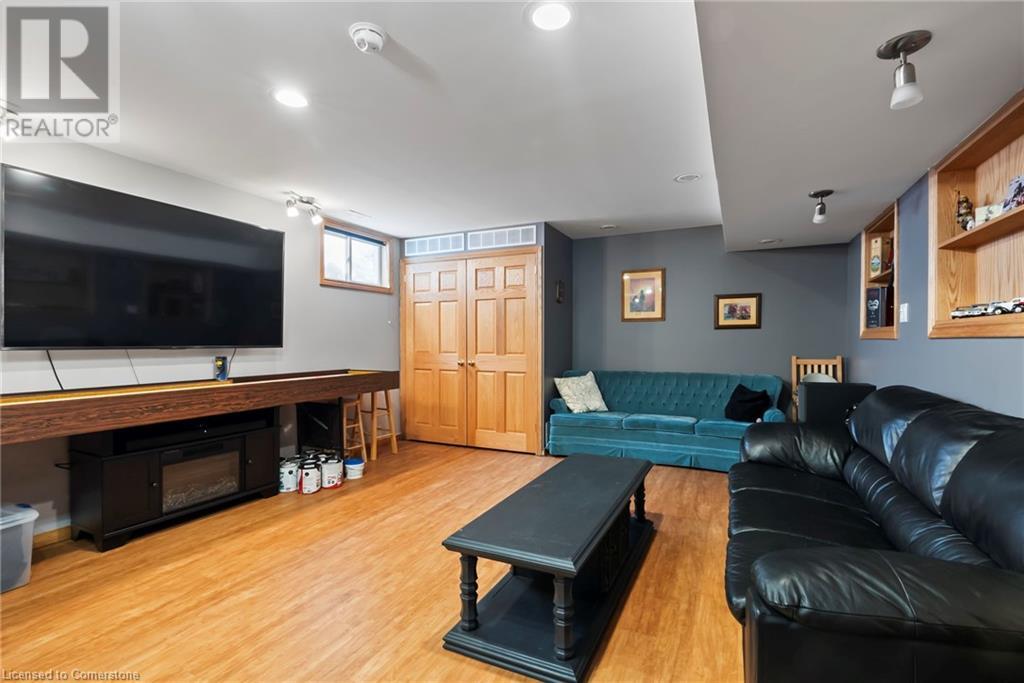 581 E Inkerman Street, Listowel, Ontario  N4W 2N8 - Photo 37 - 40695048