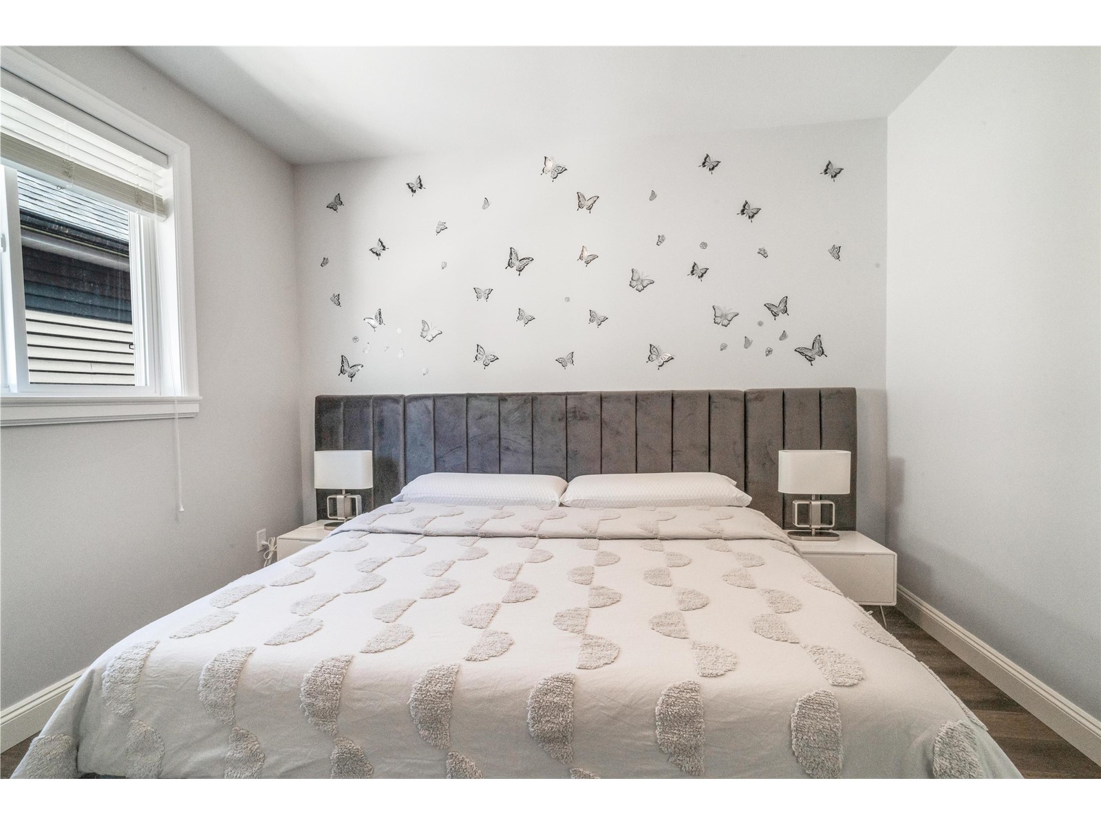 Property at 32921 TRENHOLM AVENUE image 5