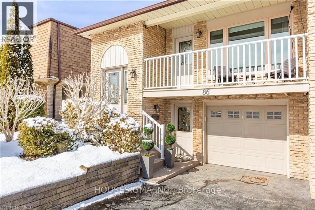 86 Orsett Street, Oakville, Ontario  L6H 2N9 - Photo 3 - W11934074