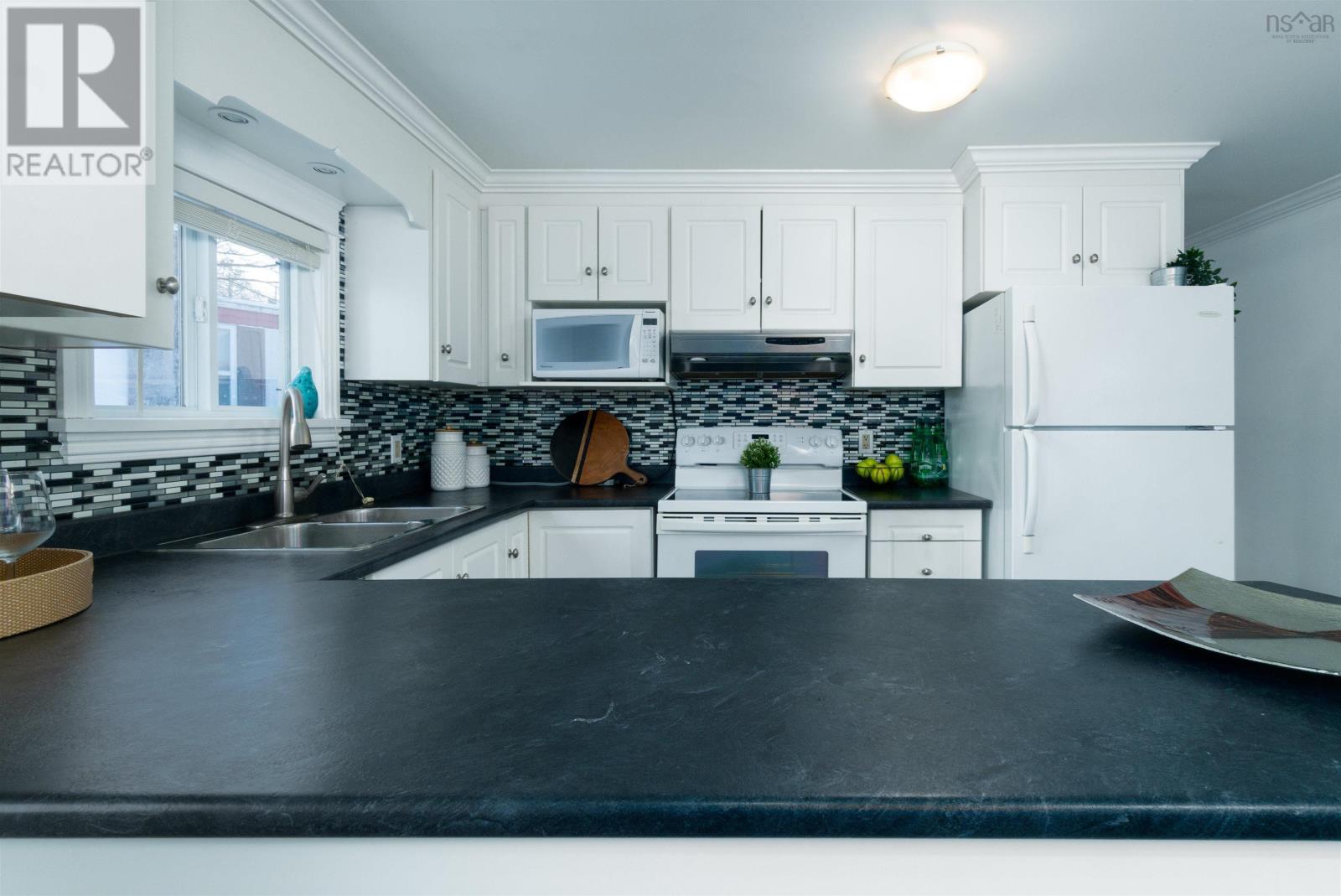 1141 Susan Drive, Beaver Bank, Nova Scotia  B4E 1P2 - Photo 11 - 202502069