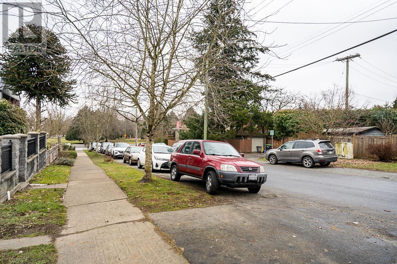 Listing Picture 21 of 22 : 3539 HULL STREET, Vancouver / 溫哥華 - 魯藝地產 Yvonne Lu Group - MLS Medallion Club Member