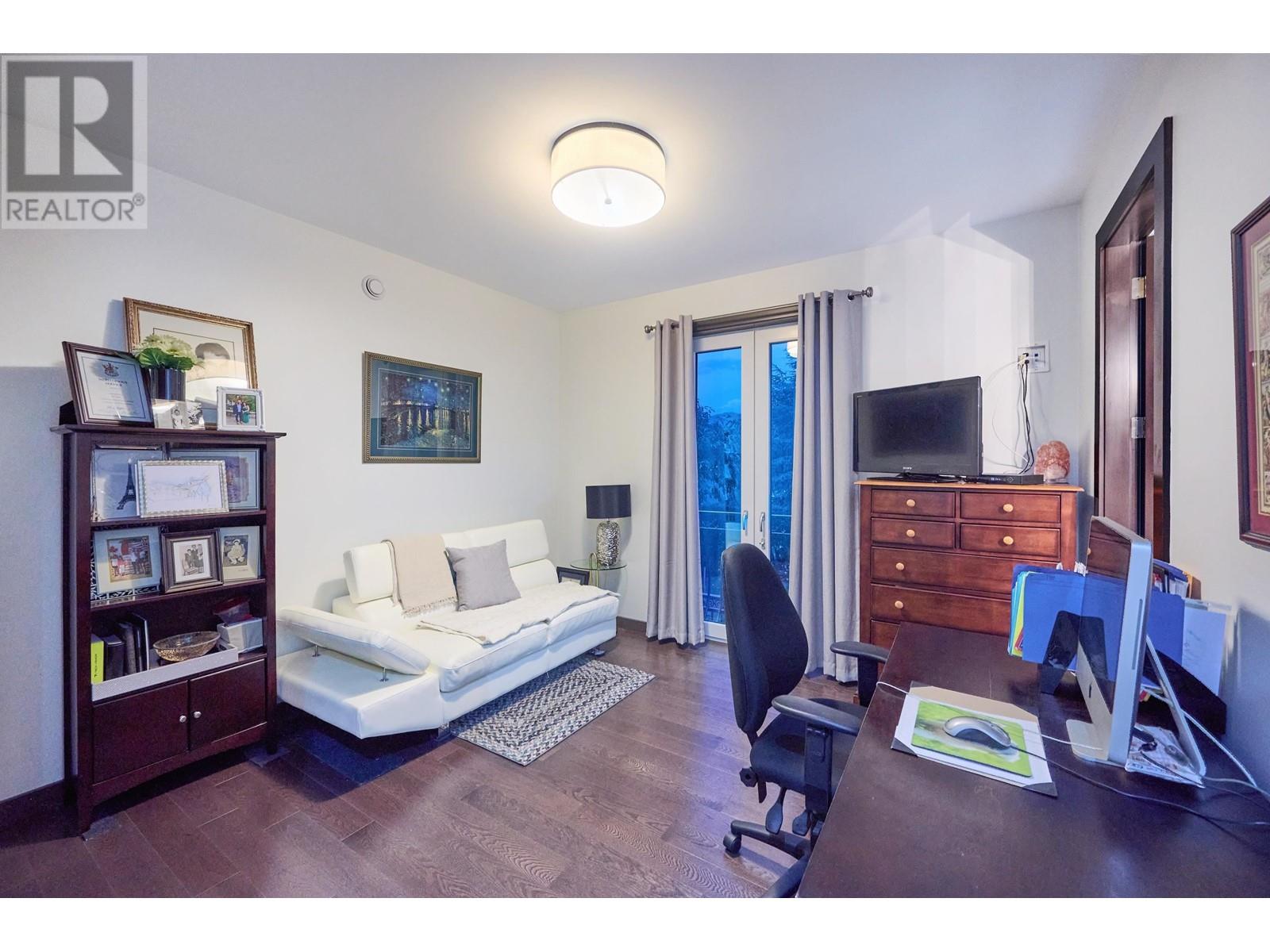 4006 Trinity Street, Burnaby, British Columbia  V5C 1N8 - Photo 24 - R2962203