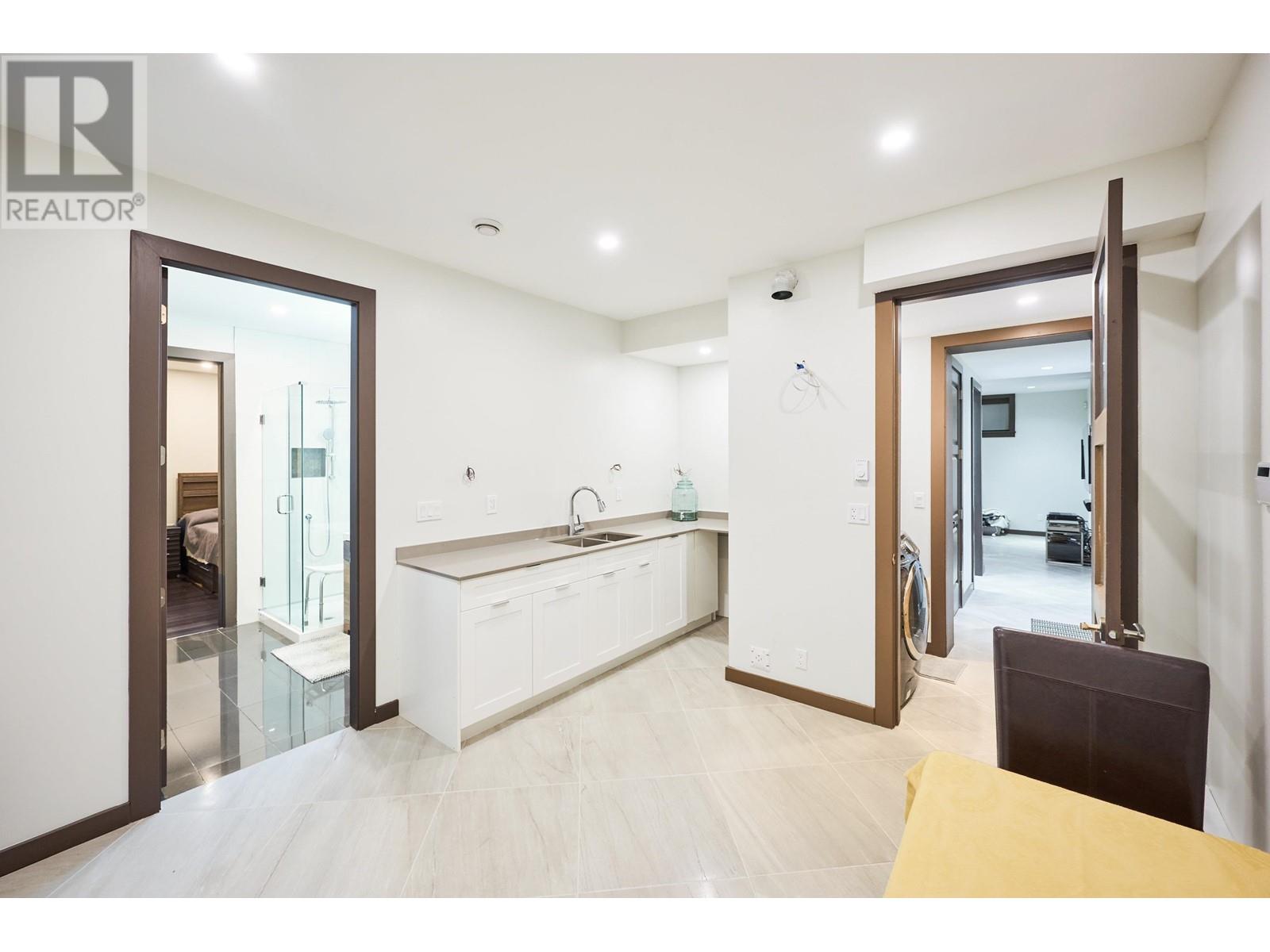 4006 Trinity Street, Burnaby, British Columbia  V5C 1N8 - Photo 29 - R2962203