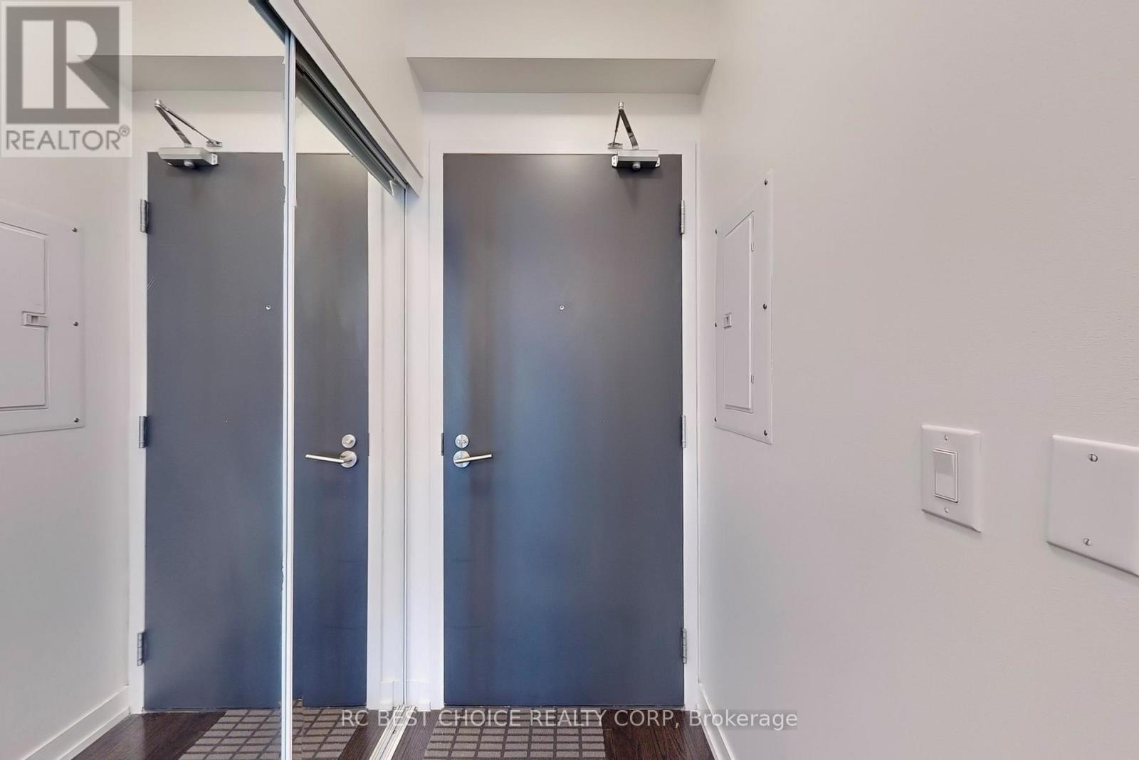 411 - 105 George Street, Toronto (Moss Park), Ontario  M5A 2N4 - Photo 6 - C11950102