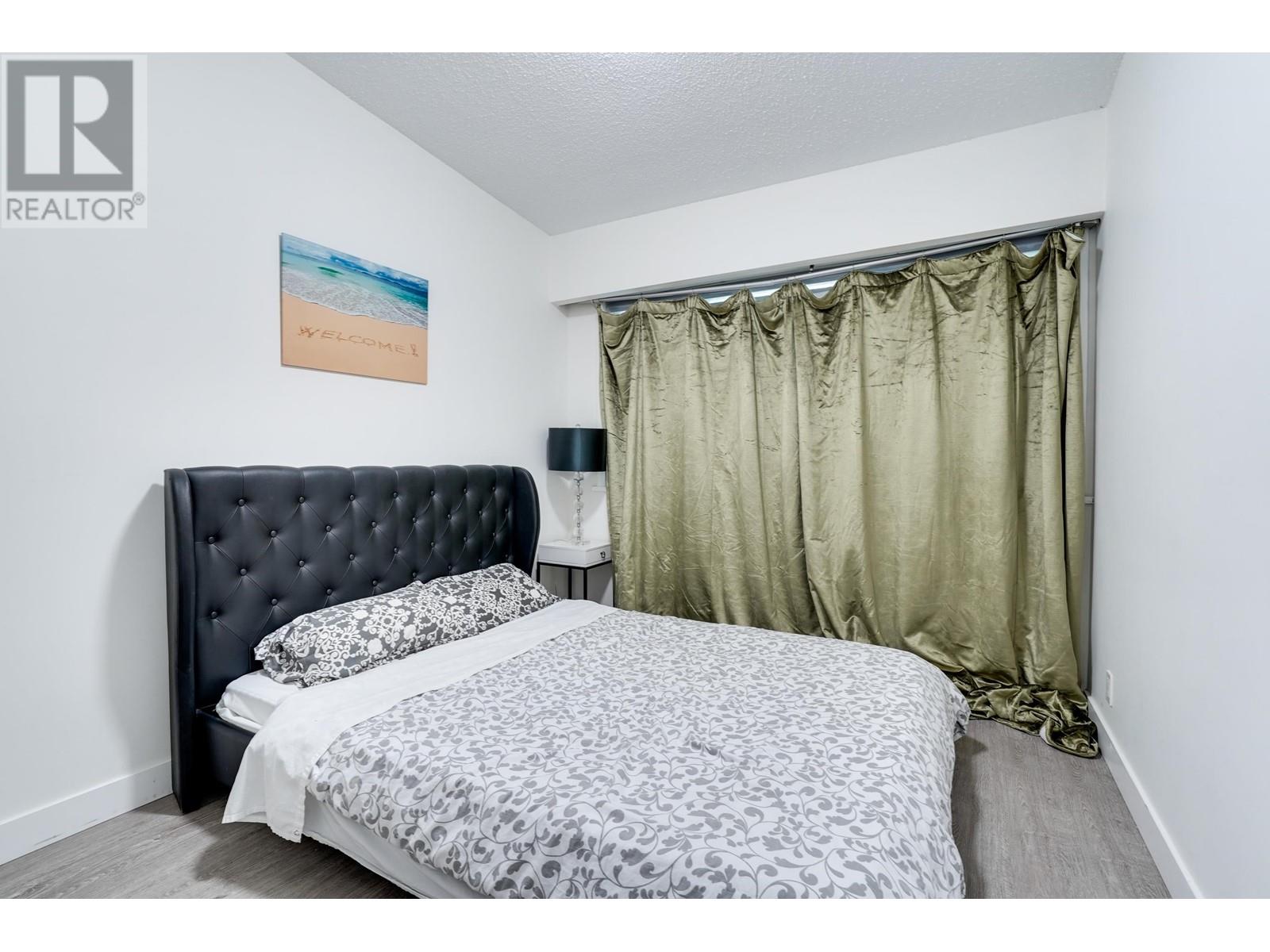 Property at 1726 PENTICTON STREET image 5