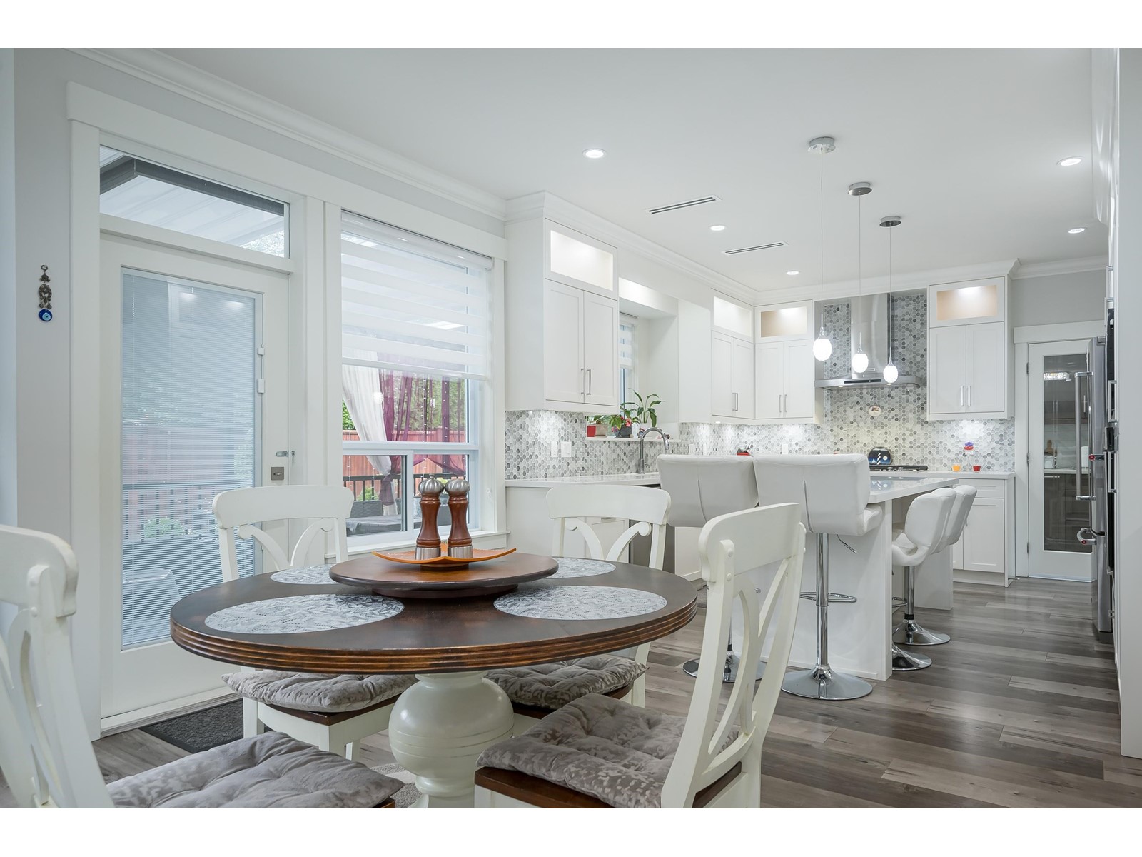 7608 144a Street, Surrey, British Columbia  V3S 9K8 - Photo 8 - R2947208