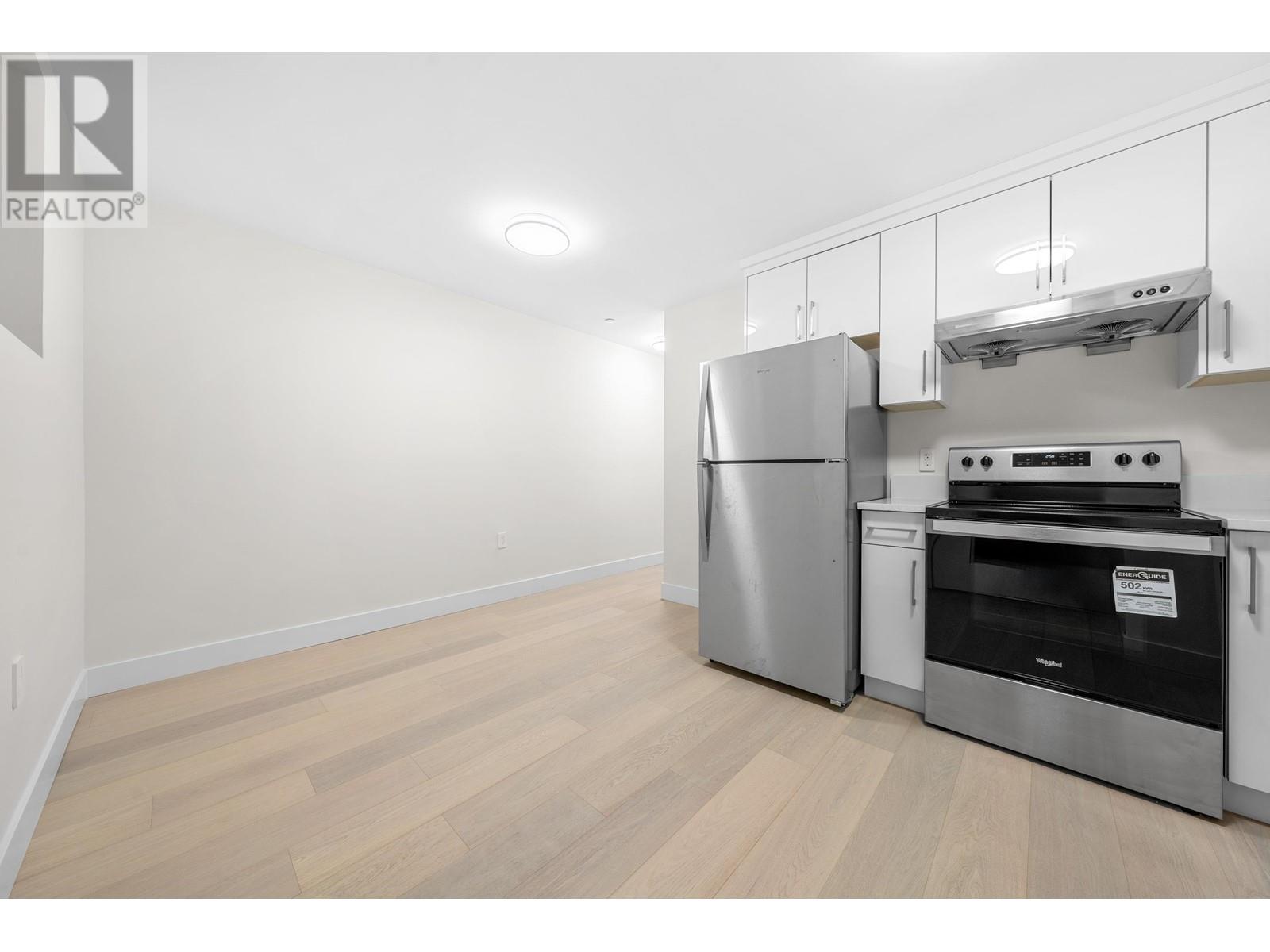 Listing Picture 30 of 40 : 2888 E 54TH AVENUE, Vancouver / 溫哥華 - 魯藝地產 Yvonne Lu Group - MLS Medallion Club Member