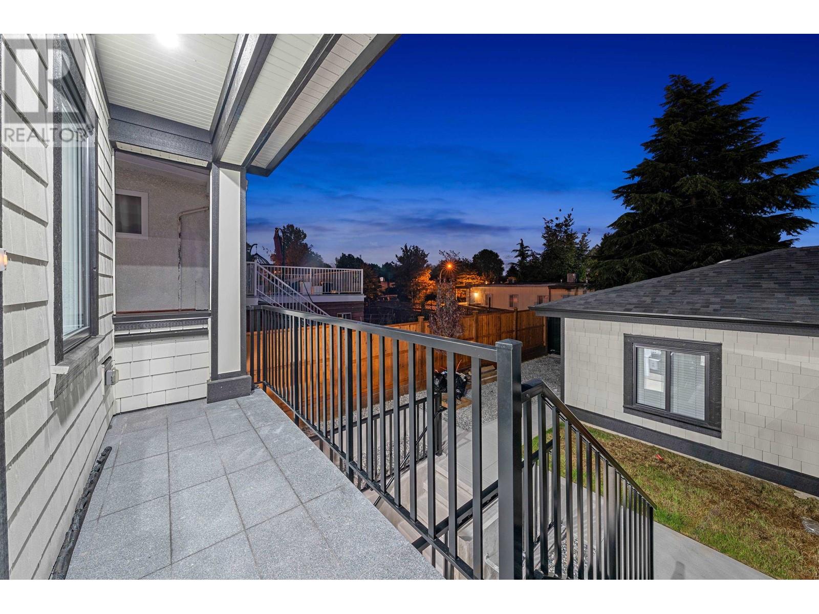 Listing Picture 40 of 40 : 2888 E 54TH AVENUE, Vancouver / 溫哥華 - 魯藝地產 Yvonne Lu Group - MLS Medallion Club Member