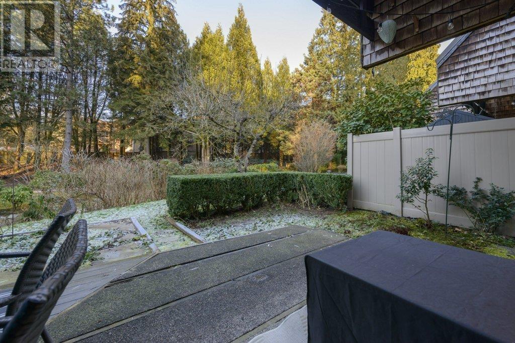 Listing Picture 23 of 31 : 9813 BELFRIAR DRIVE, Burnaby / 本拿比 - 魯藝地產 Yvonne Lu Group - MLS Medallion Club Member