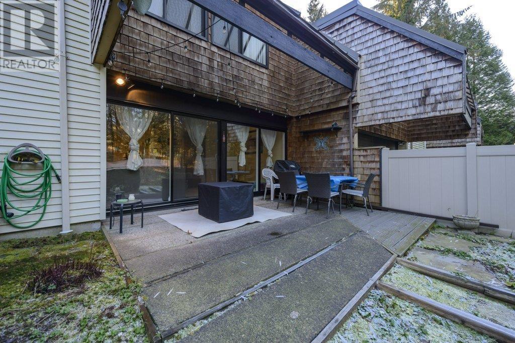 Listing Picture 24 of 31 : 9813 BELFRIAR DRIVE, Burnaby / 本拿比 - 魯藝地產 Yvonne Lu Group - MLS Medallion Club Member