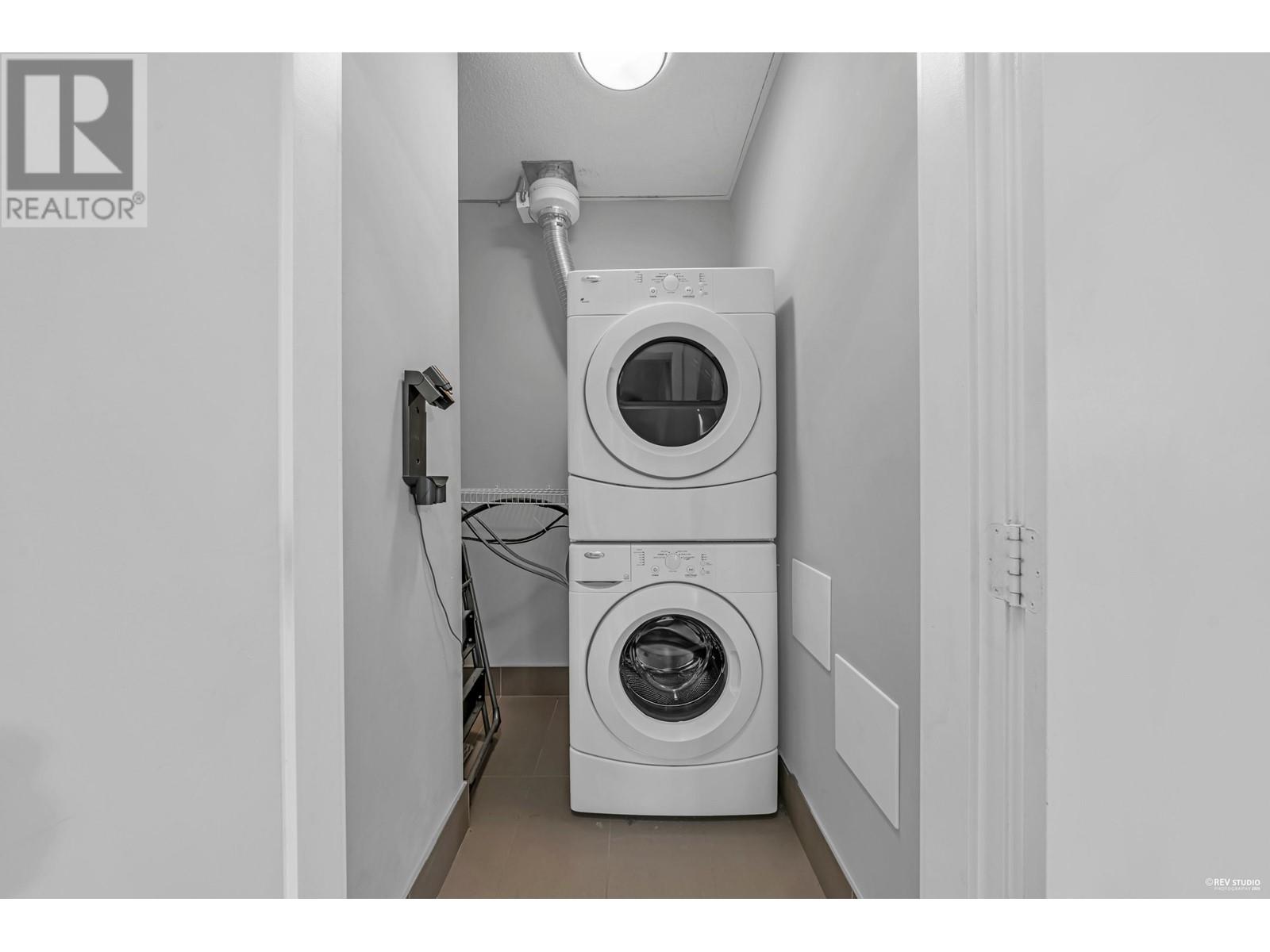 1206 3008 Glen Drive, Coquitlam, British Columbia  V3B 0J5 - Photo 21 - R2961710