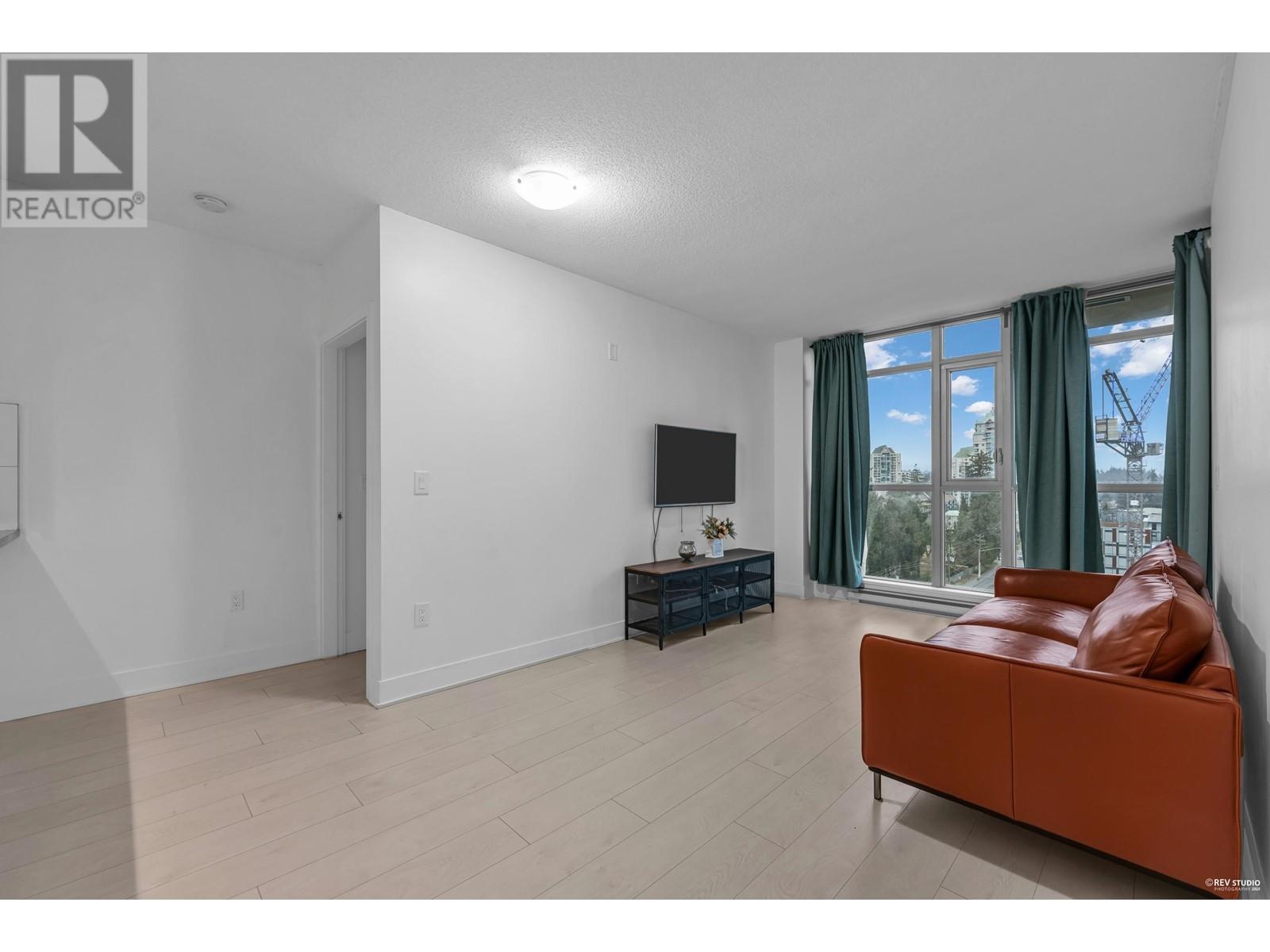 1206 3008 Glen Drive, Coquitlam, British Columbia  V3B 0J5 - Photo 9 - R2961710