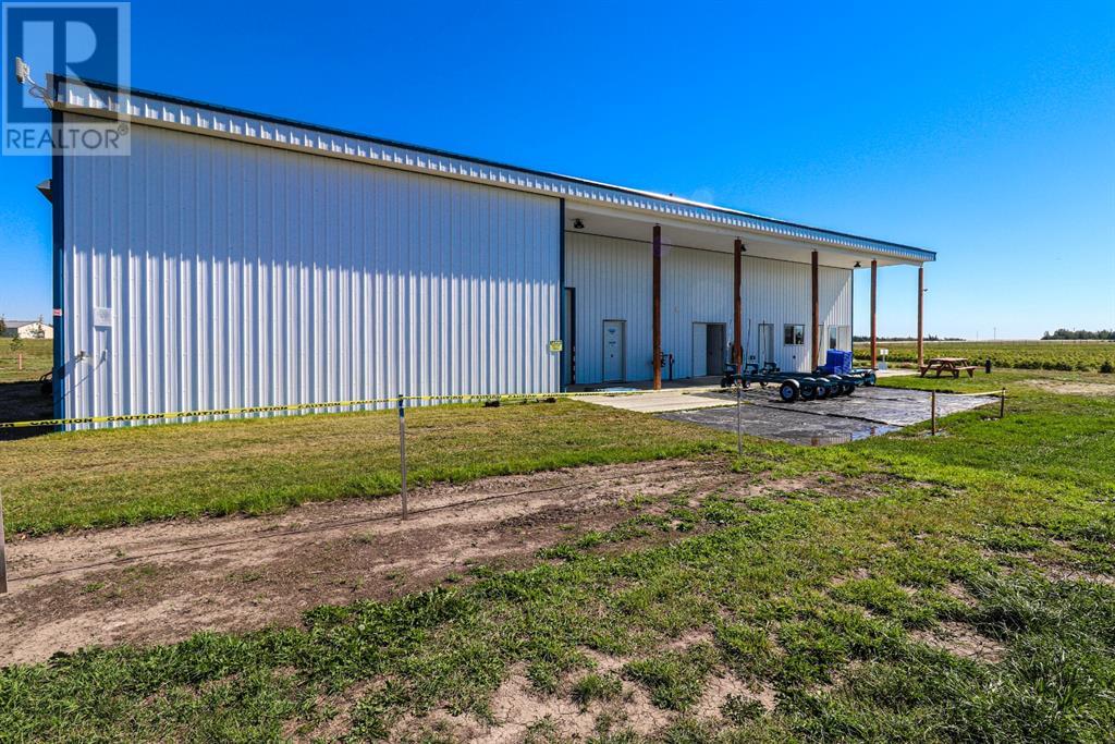 705068 Rge Rd 82, Wembley, Alberta  T8W 5B5 - Photo 2 - A2184772