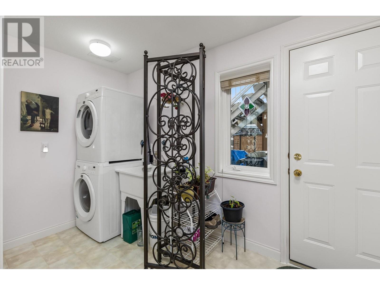 7269 Fintry Delta Road, Kelowna, British Columbia  V1Z 3V1 - Photo 19 - 10332765